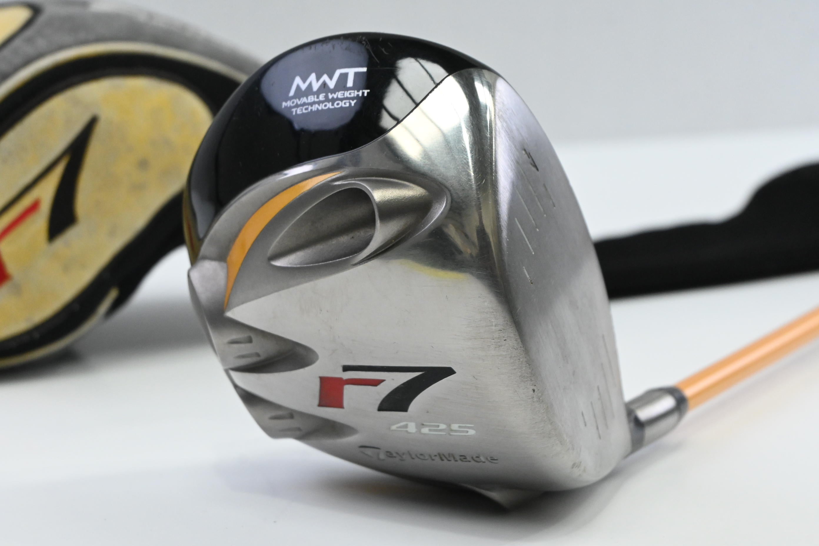 Taylormade R7 425 Driver / 9.5 Degree / Stiff Flex ProForce Gold 65 Shaft