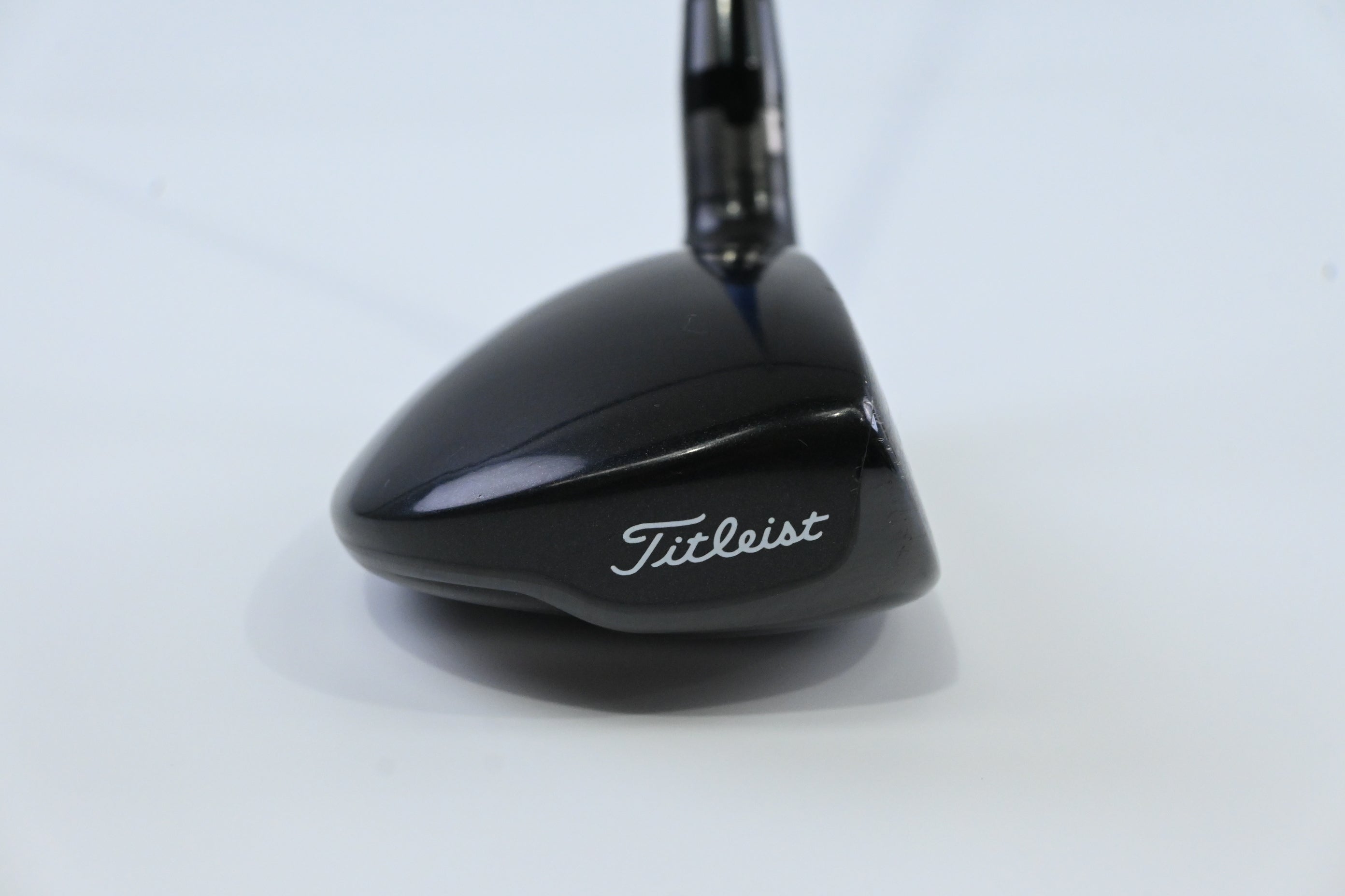 Titleist 913H #3 Hybrid / 19 Degree / Regular Flex Diamana S+ 82 Shaft
