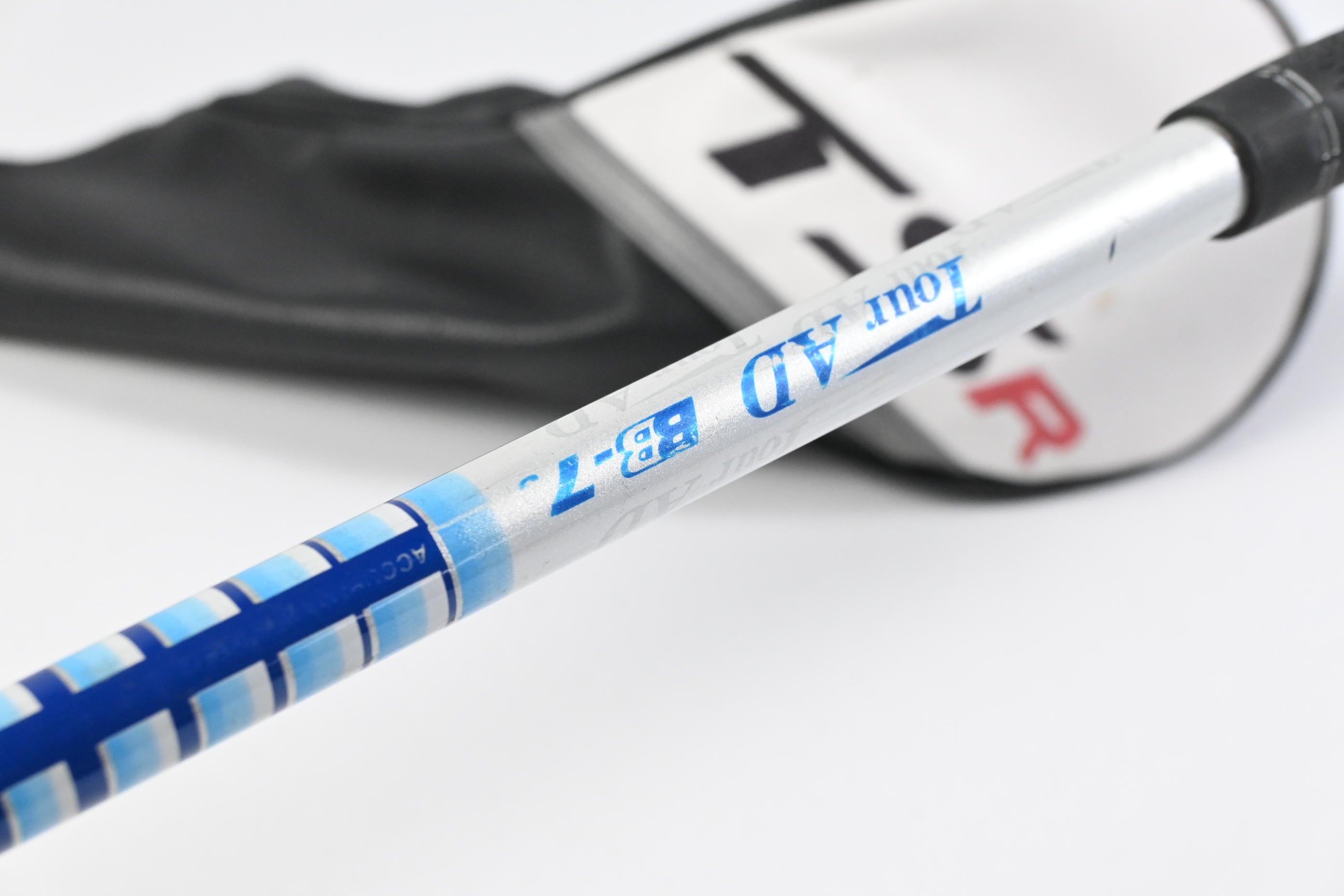 Titleist TSR3 #3 Wood / 15 Degree / X-Flex Graphite Design Tour AD BB-7 Shaft