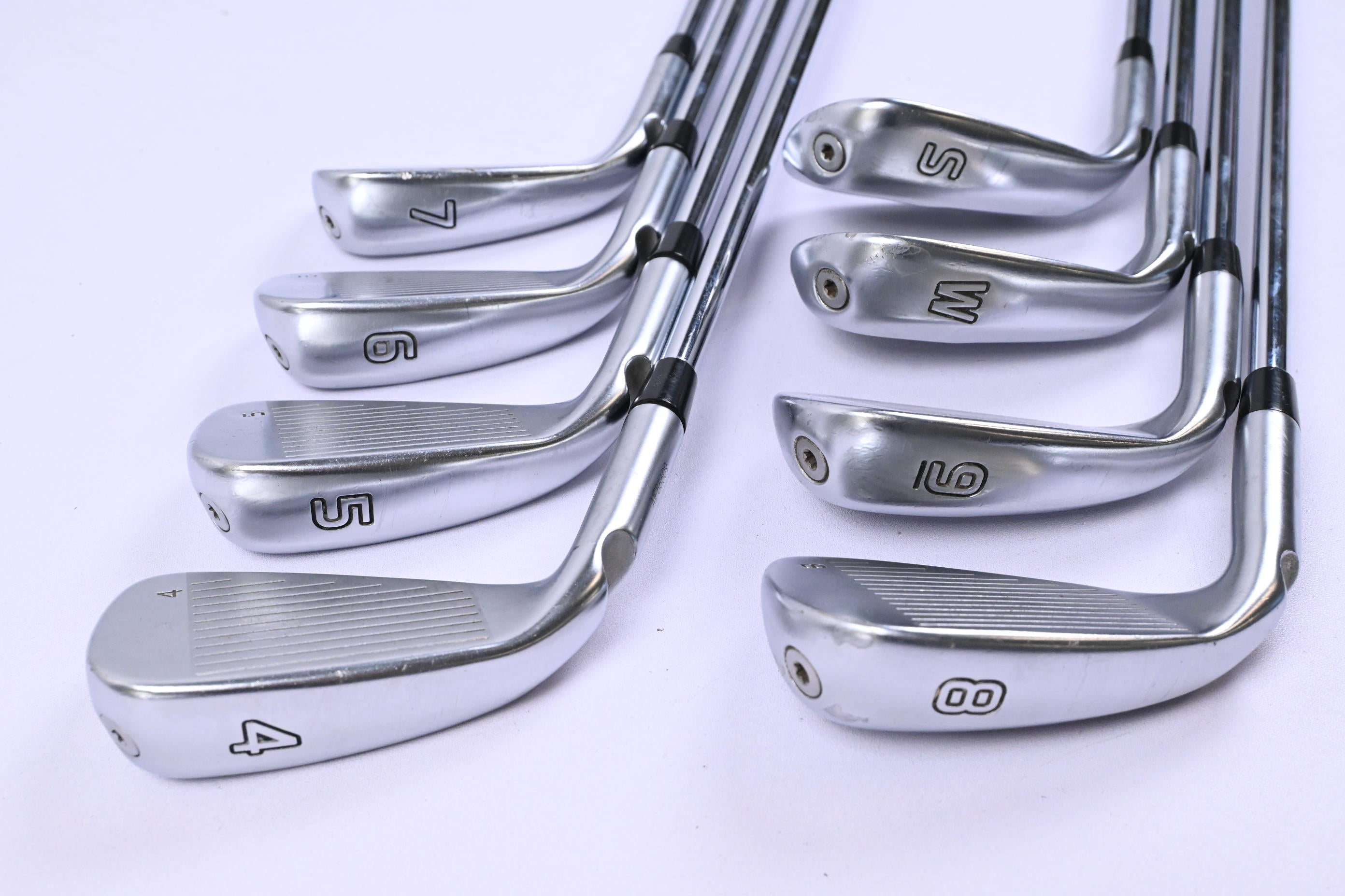 Ping G410 Irons / 4-PW+SW / Black Dot / Regular Flex Ping AWT 2.0 Shafts