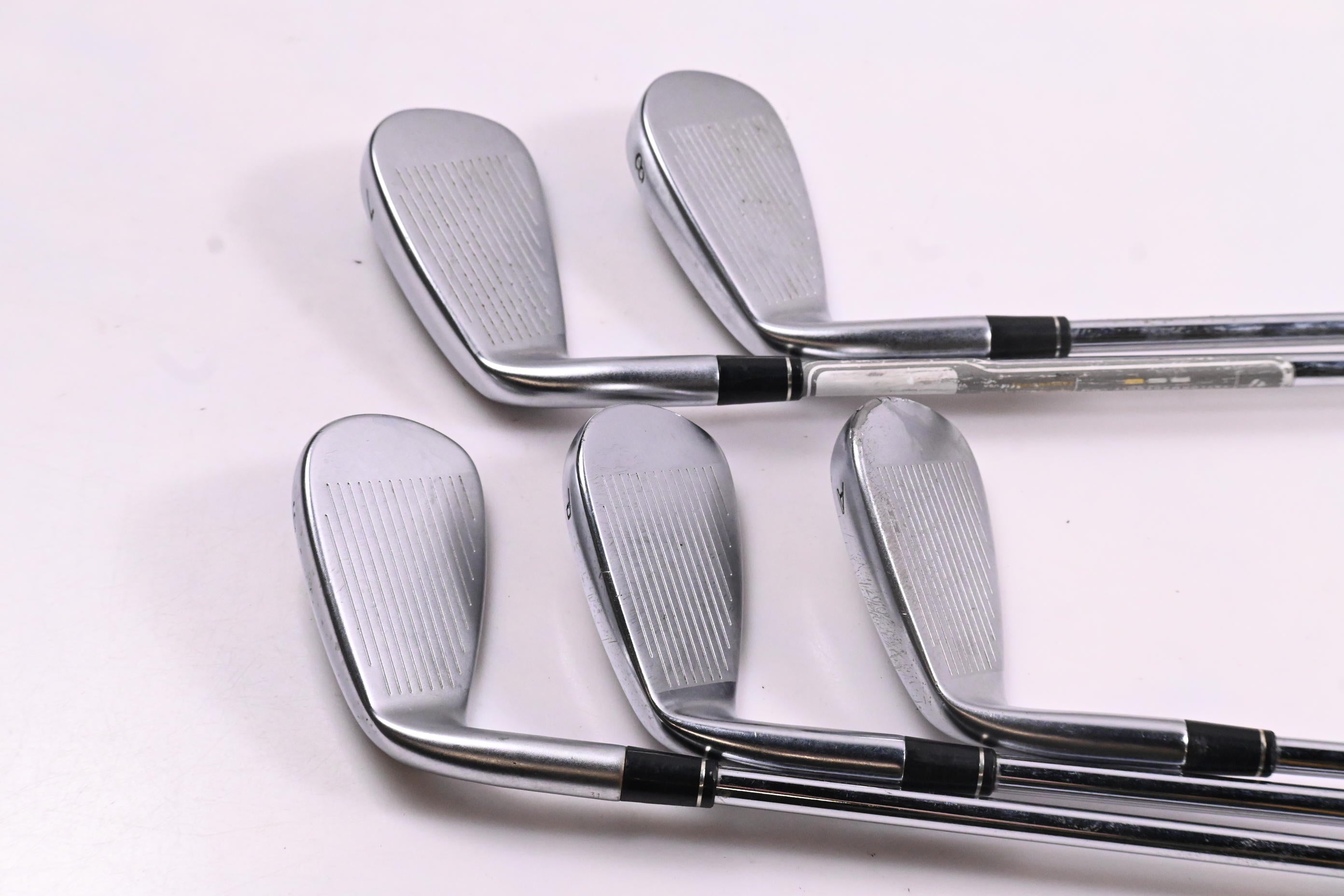 Taylormade R9 Irons / 7-PW+GW / Regular Flex KBS 90 Shafts