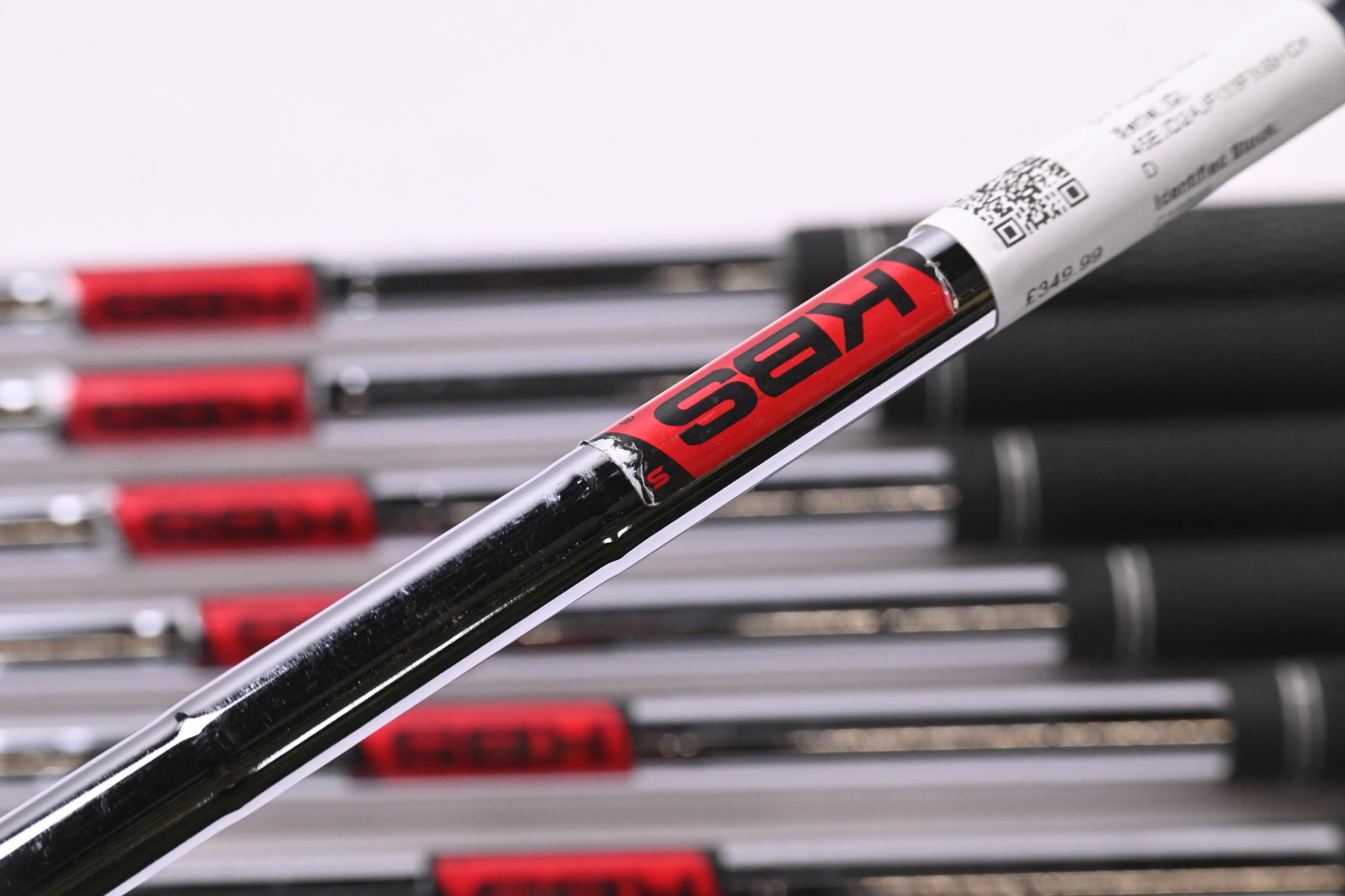 Wilson D7 Forged Irons / 4-PW / Stiff Flex KBS Tour Shafts