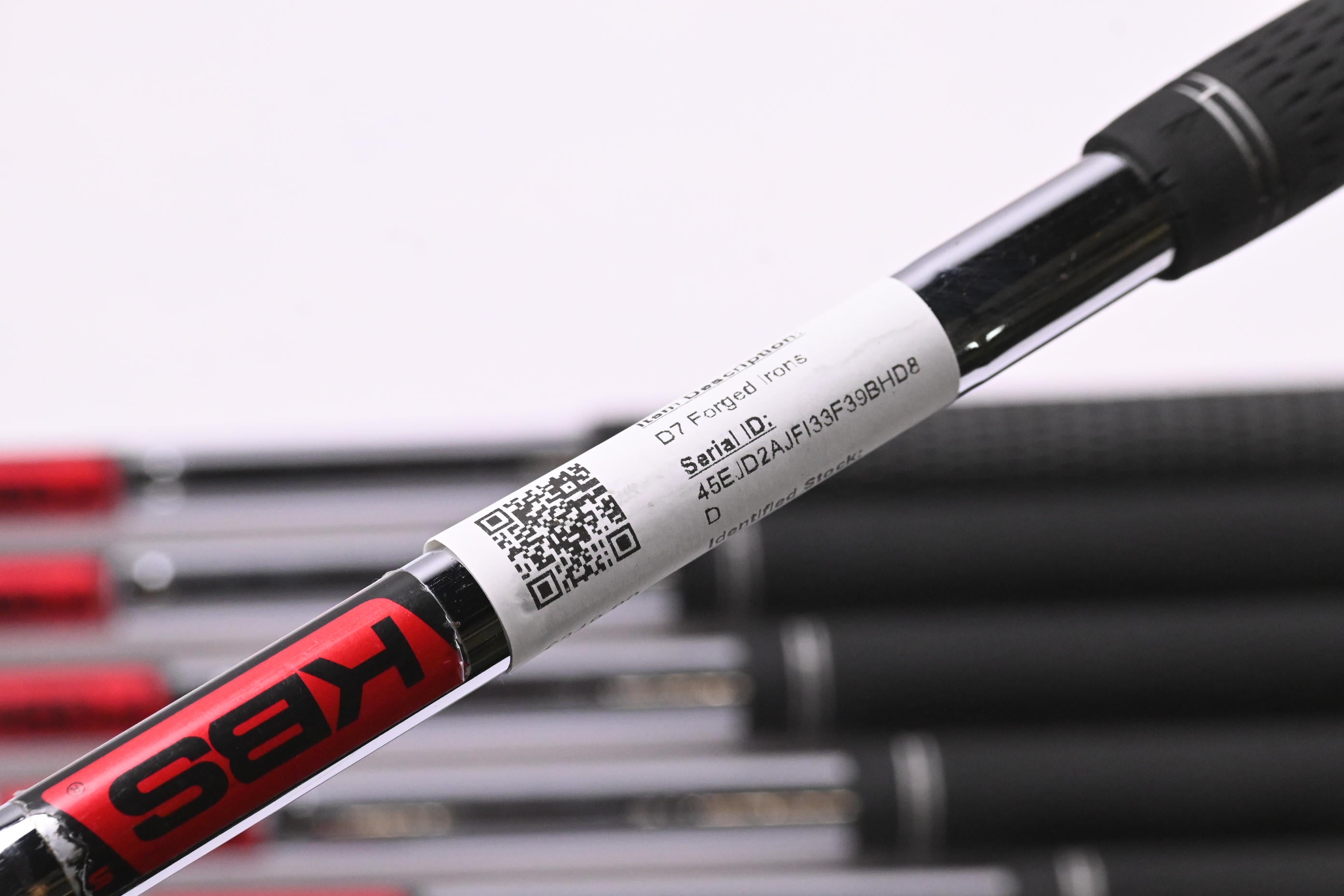 Wilson D7 Forged Irons / 4-PW / Stiff Flex KBS Tour Shafts