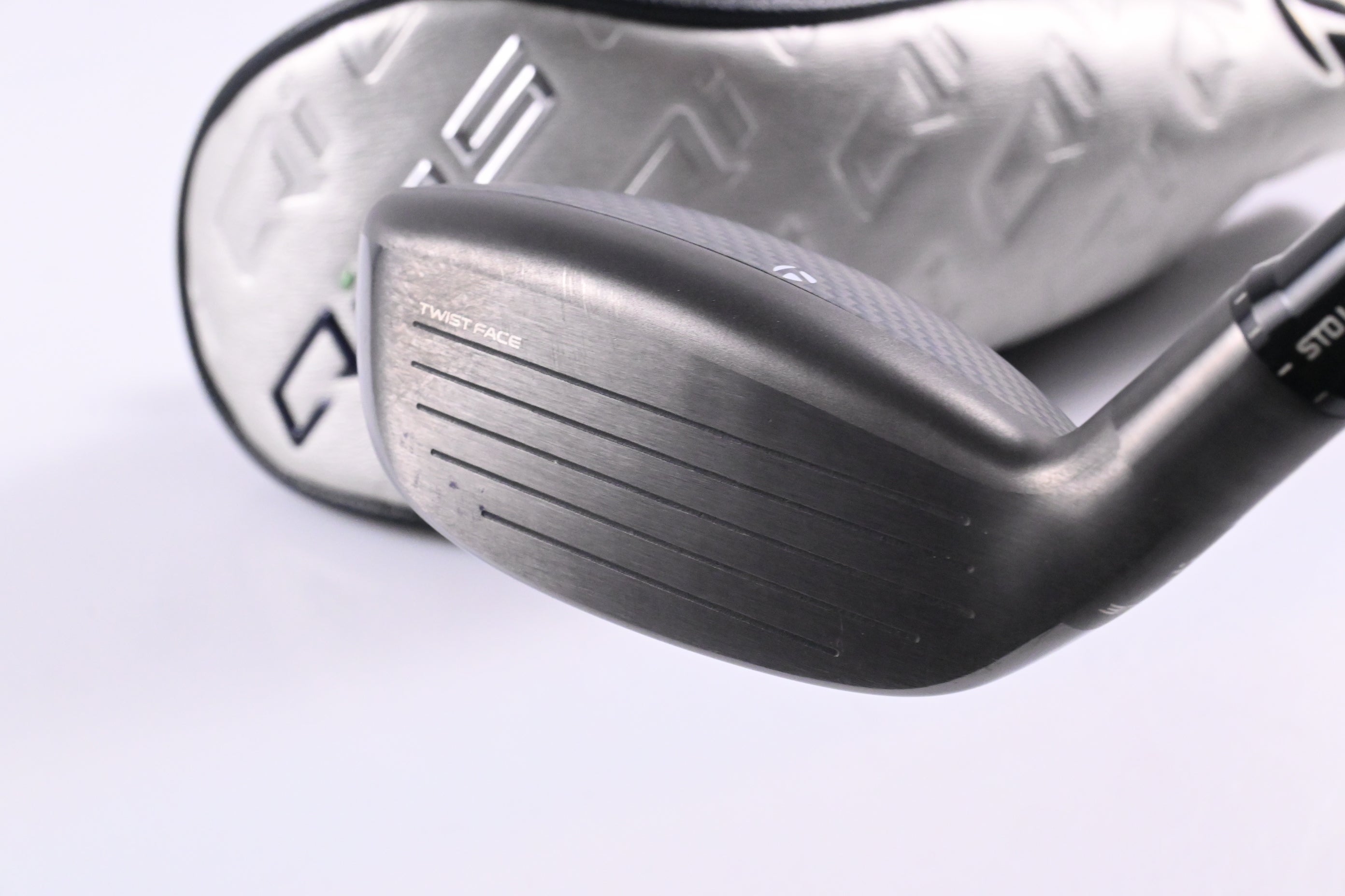 Taylormade Qi35 #2 Hybrid / 17 Degree / Stiff Flex Speeder NX TCS 60 Shaft