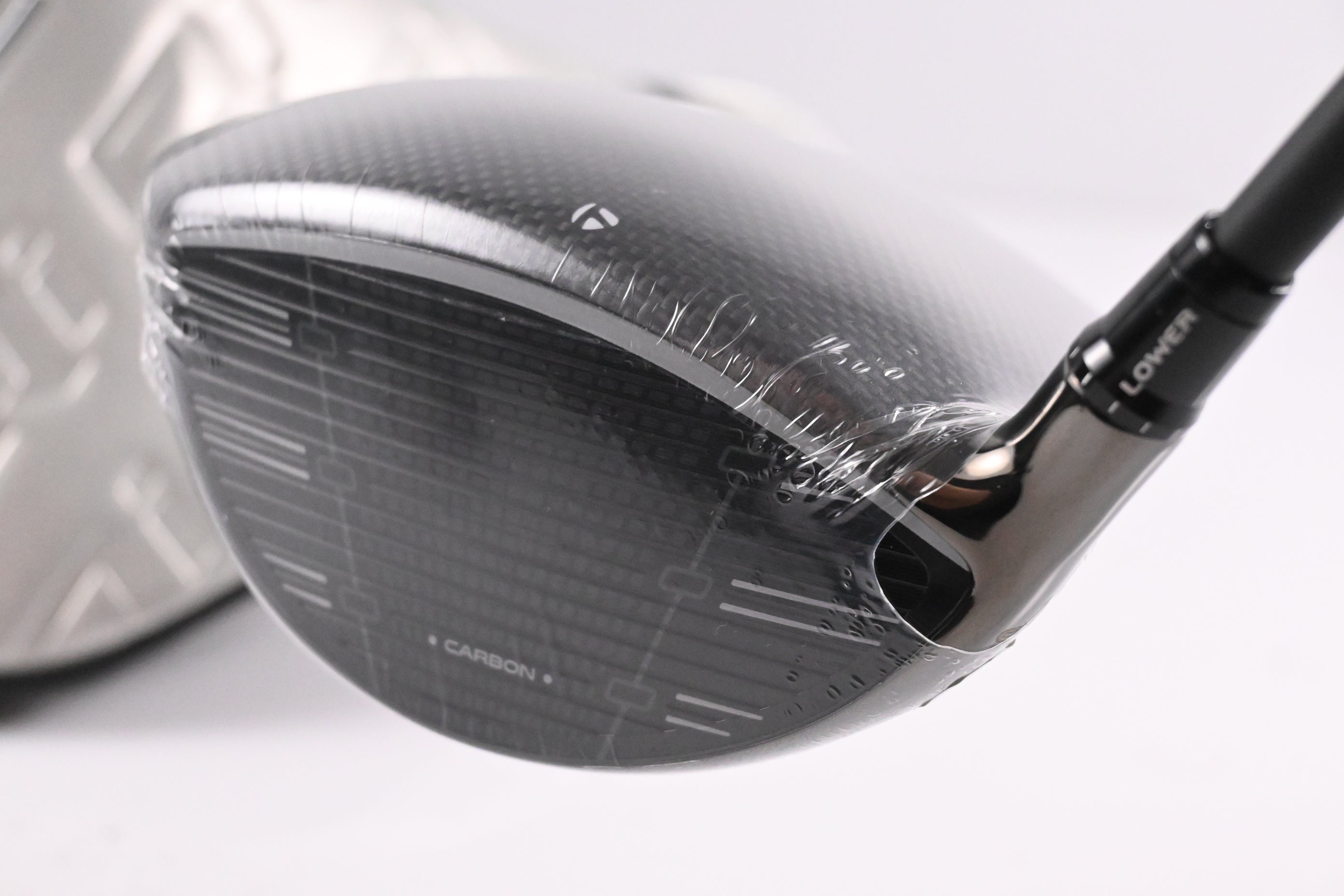 Taylormade Qi35 Max Lite Driver / 10.5 Degree / Regular Flex Mitsubishi Vanquish