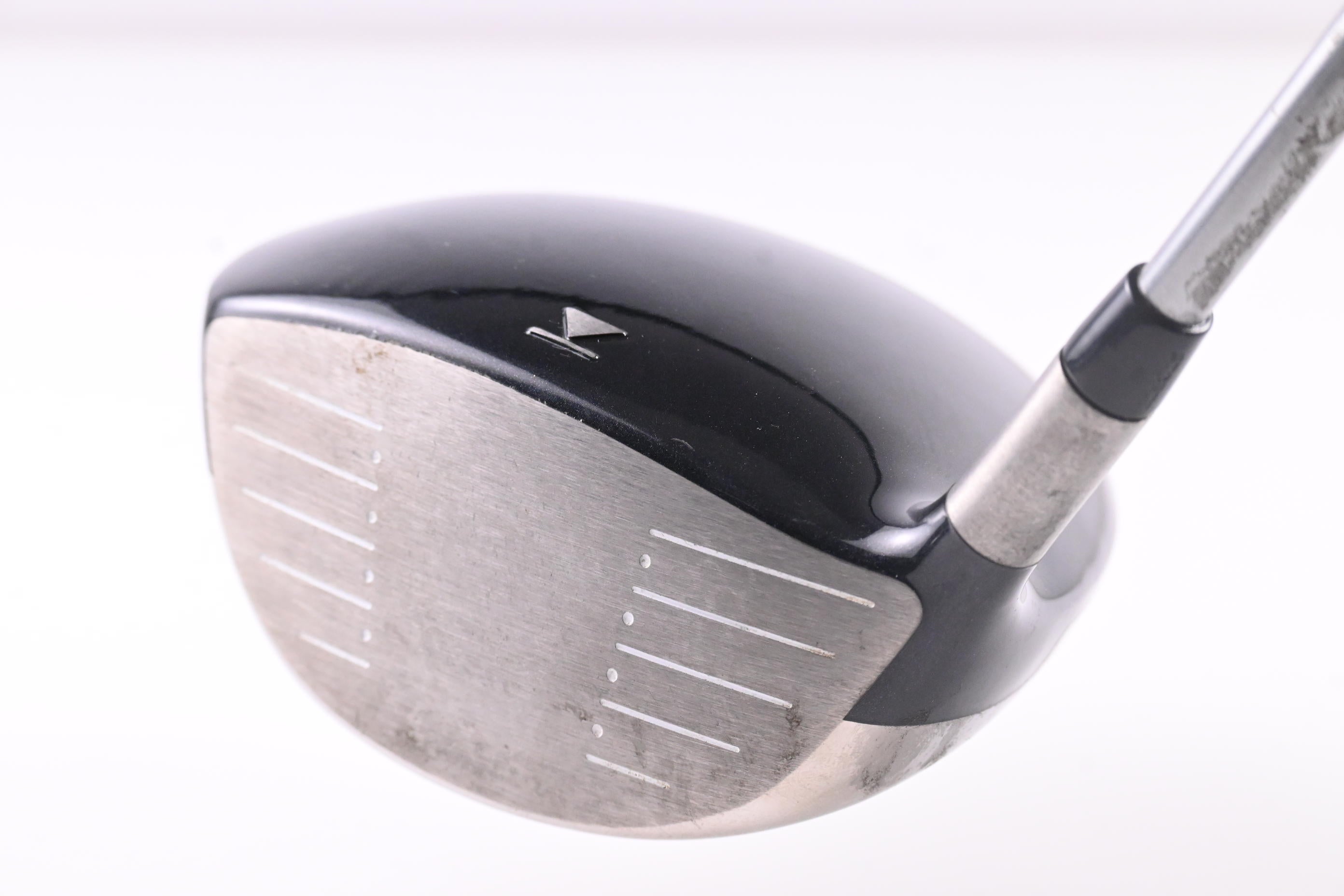 Titleist 909 D2 Driver / 9.5 Degree / Stiff Flex Diamana 73 Shaft