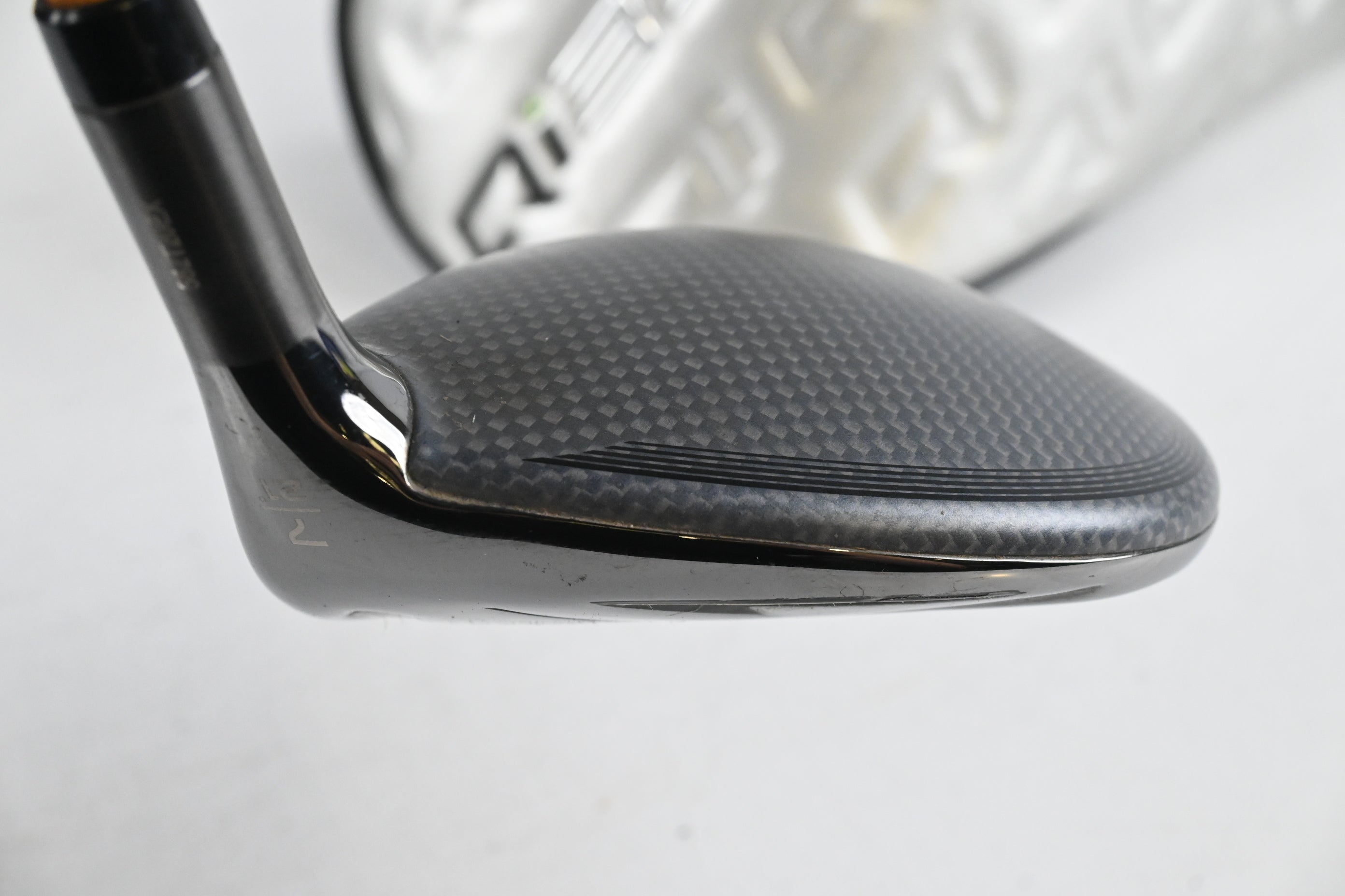 Taylormade Qi35 #7 Wood / 21 Degree / Regular Flex UST Mamiya Proforce V2 6
