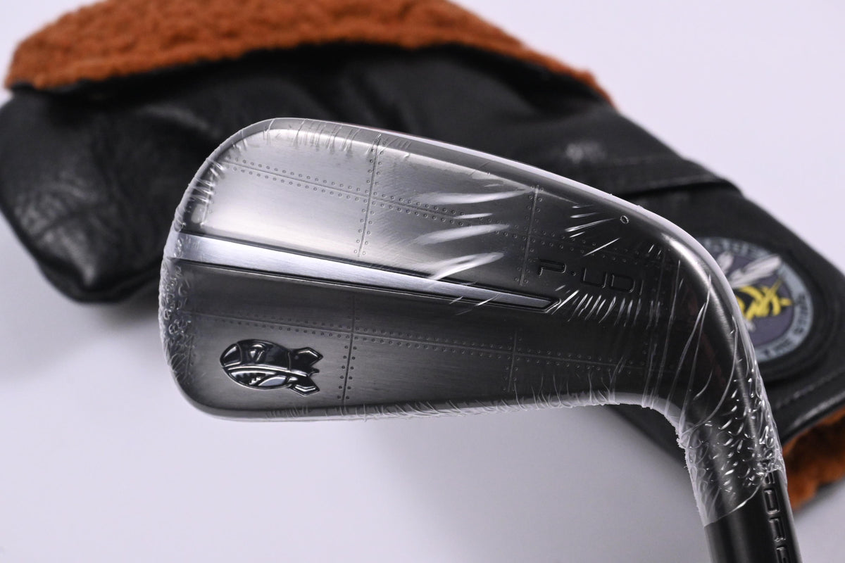 Taylormade P.UDI Bomber #1 Iron / 17 Degree / Stiff Flex UST Recoil Dart 90