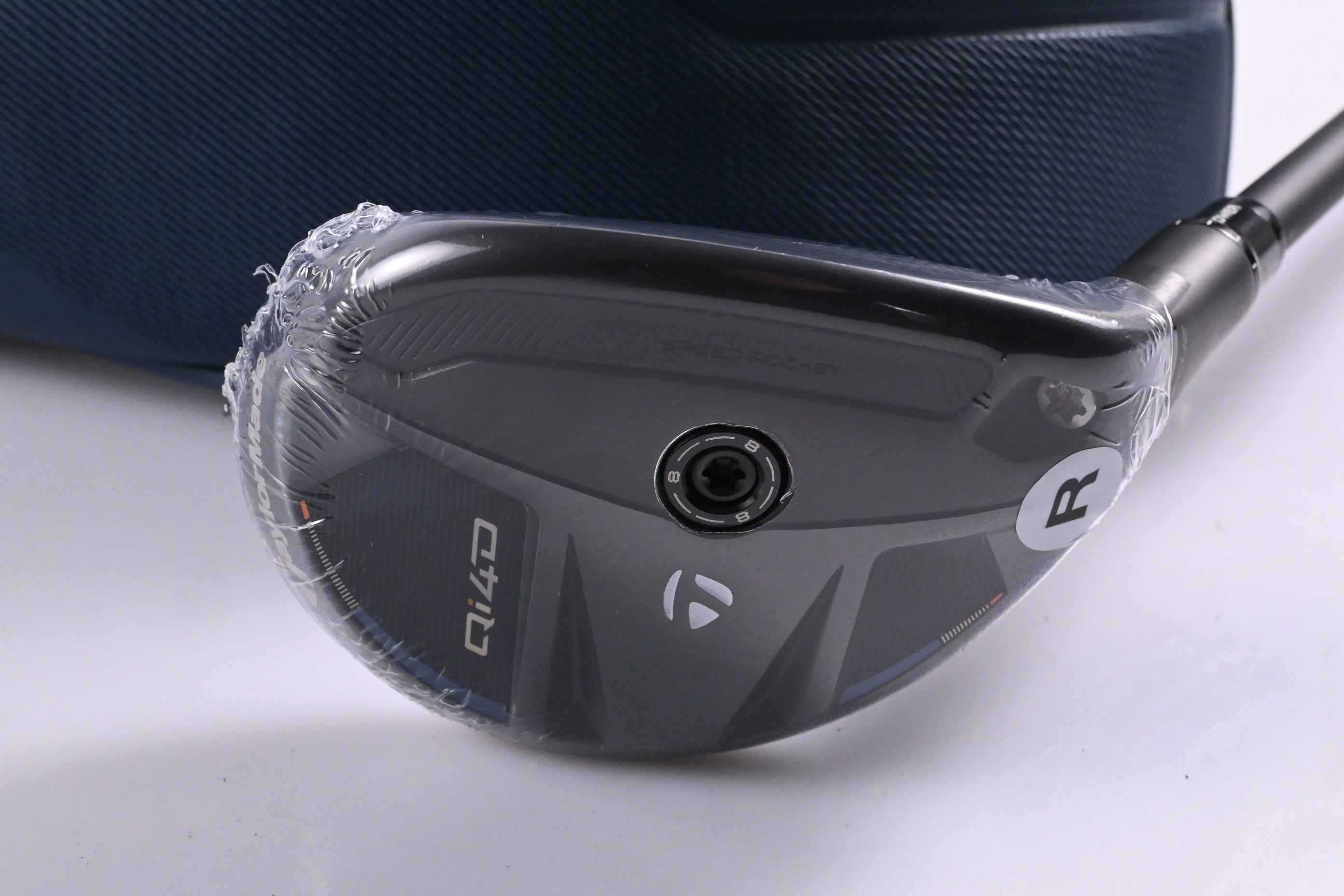 Taylormade Qi4D #4 Hybrid / 22 Degree / Regular Flex KBS REAX 65 Shaft