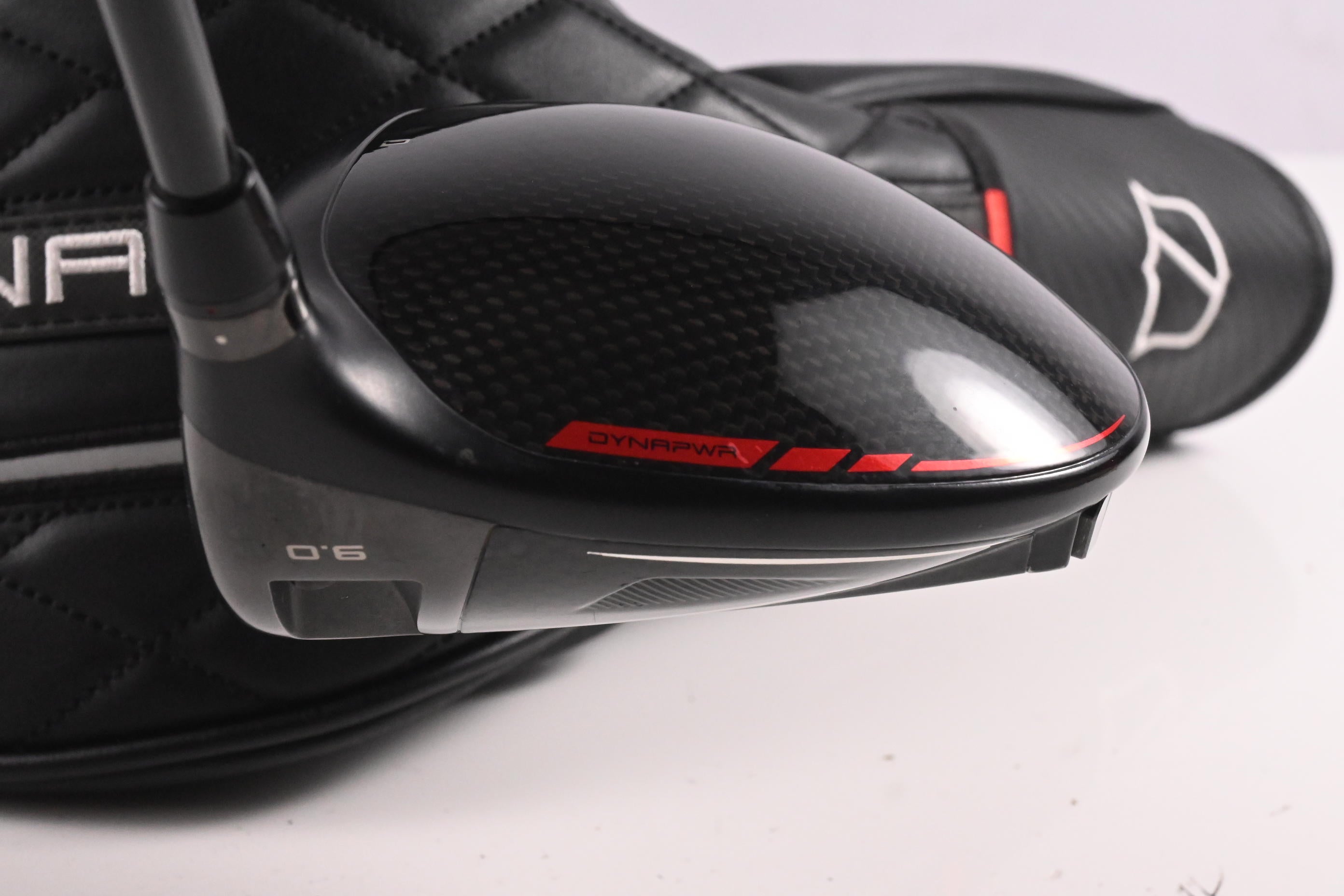 Wilson DYNAPWR Carbon 2025 Driver / 9 Degree / Stiff Flex Denali Black 60 Shaft