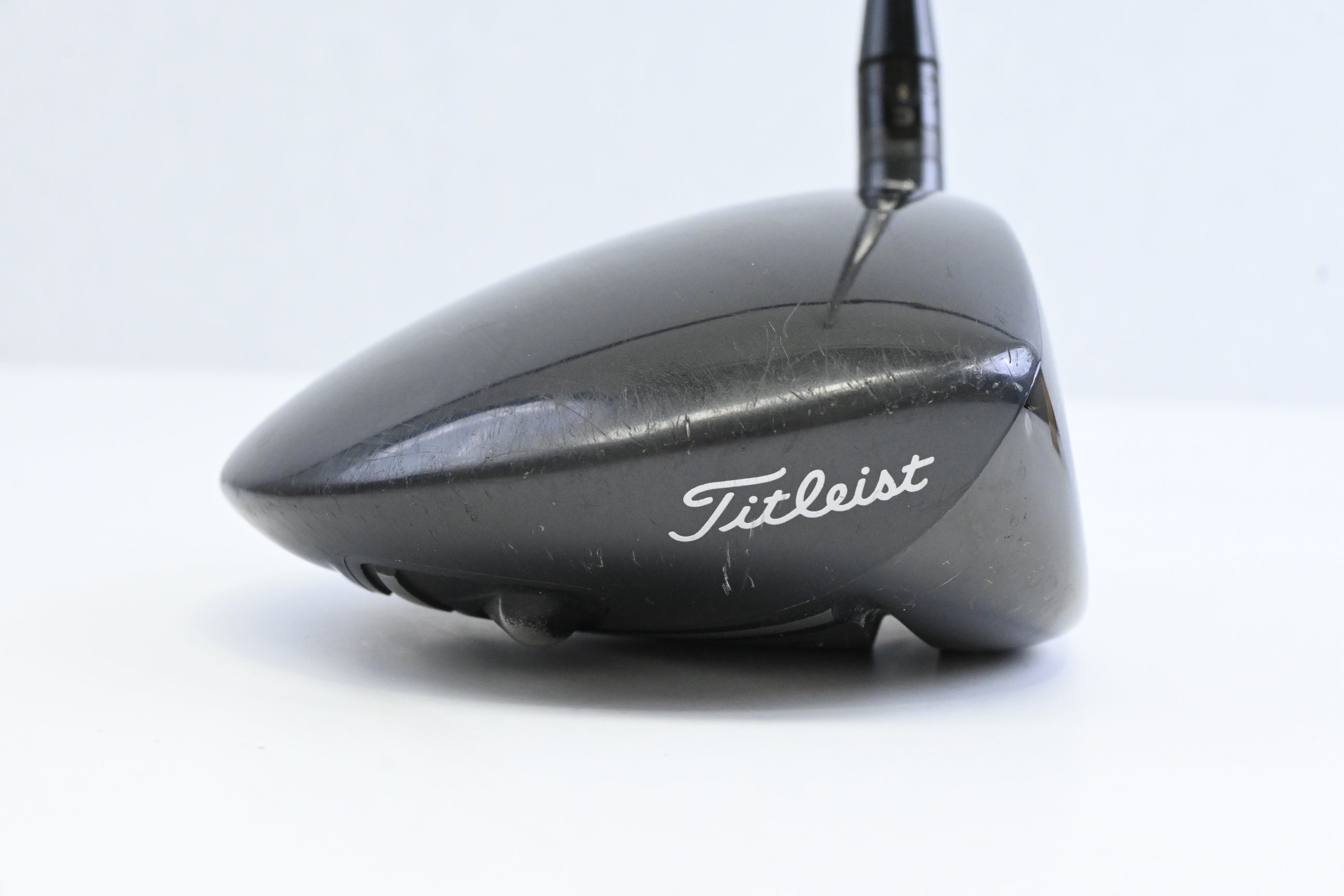 Titleist 917 D2 Driver / 10.5 Degree / Regular Flex Aldila Rogue M.AX Shaft