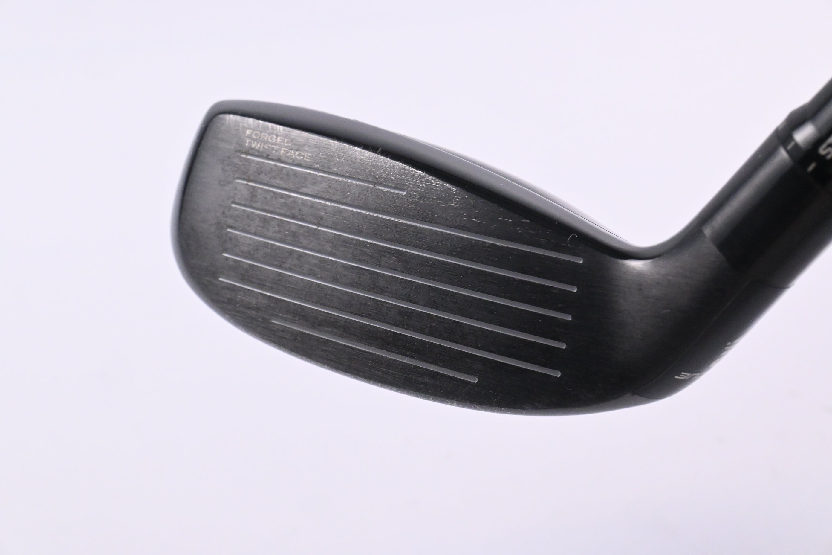 Taylormade Stealth Plus #2 Hybrid / 17 Degree / Stiff Flex HZRDUS RDX Smoke Red