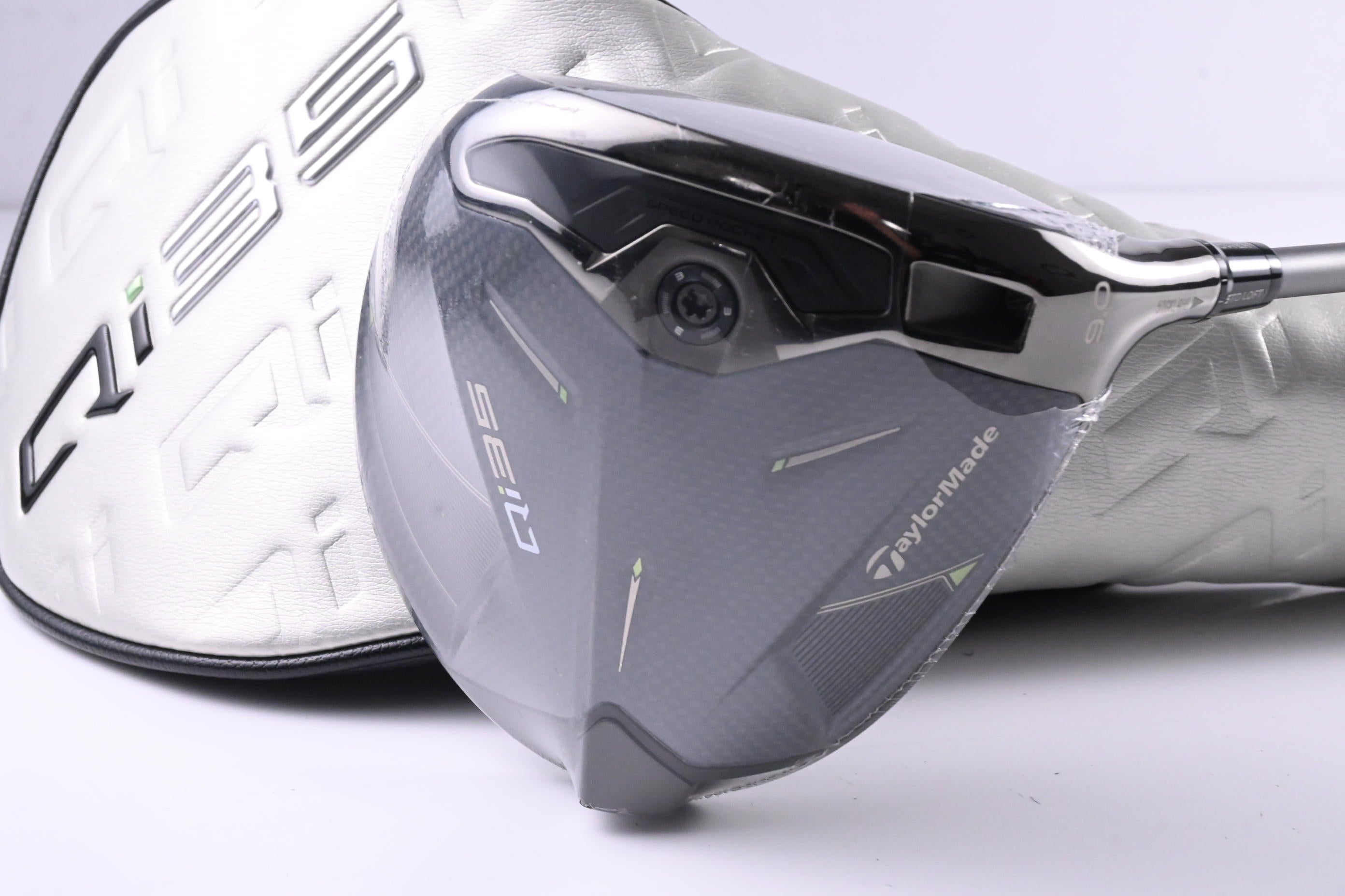 Taylormade Qi35 Driver / 9 Degree / Regular Flex Fujikura Air Speeder 50 Shaft