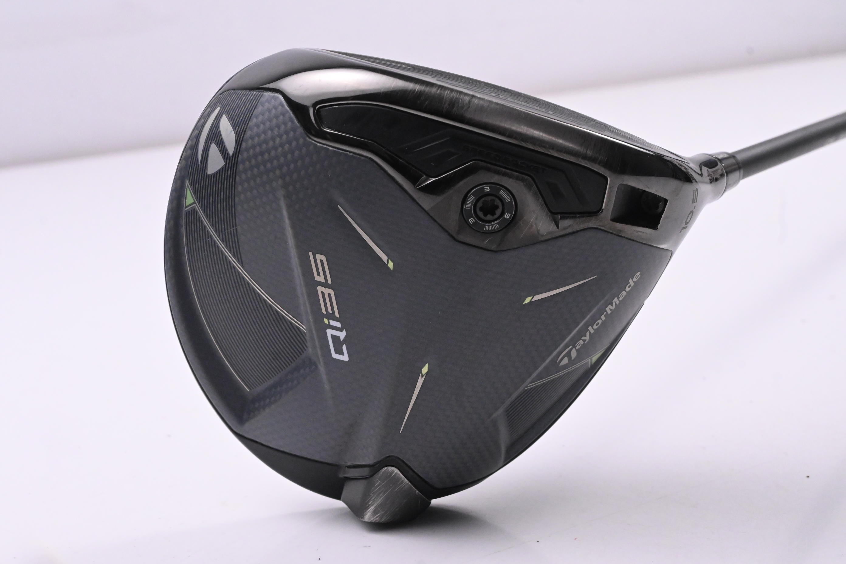 Taylormade Qi35 Driver / 10.5 Degree / Regular Flex Reax Blue 50 Shaft