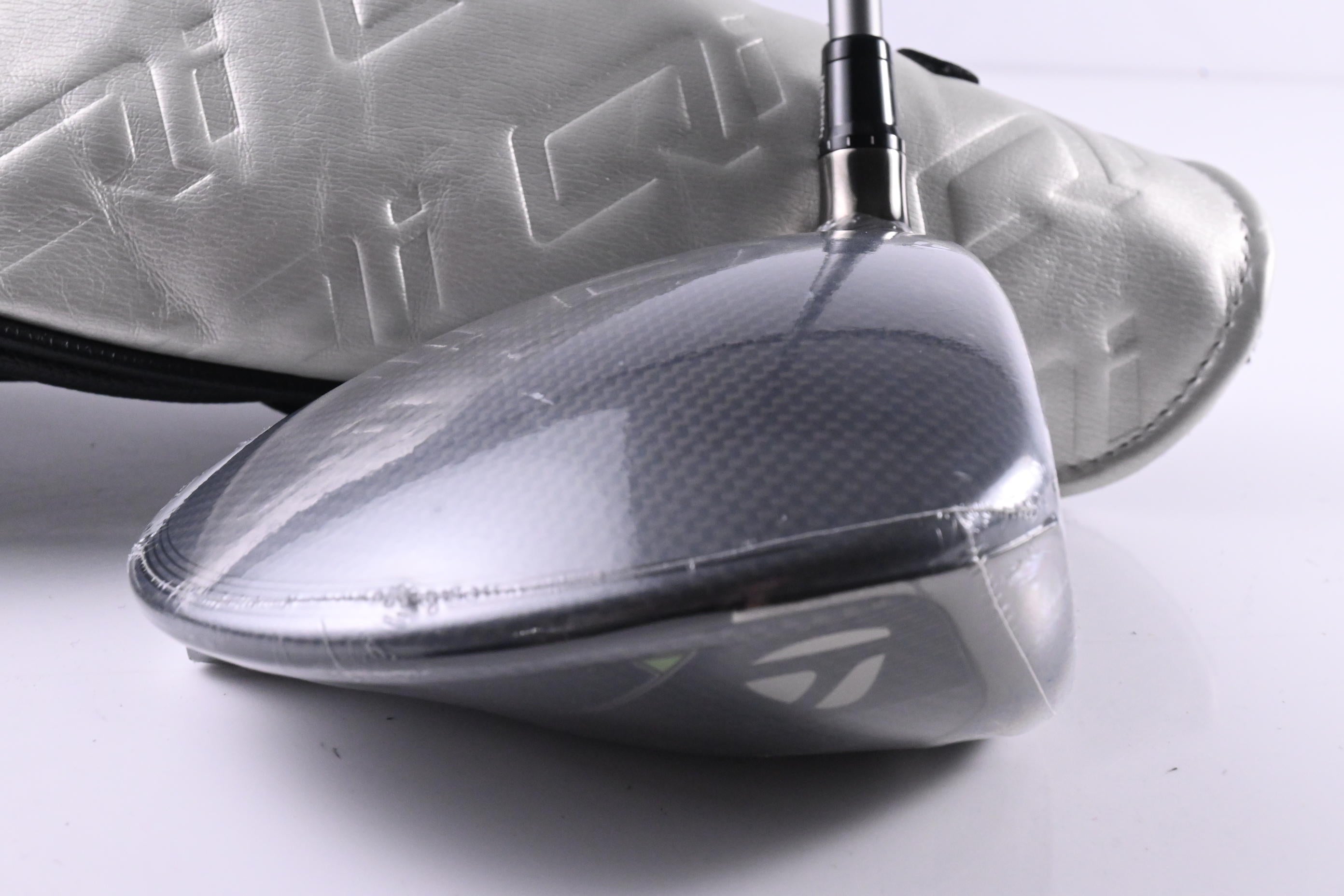 Taylormade Qi35 Driver / 9 Degree / Regular Flex Fujikura Air Speeder 50 Shaft