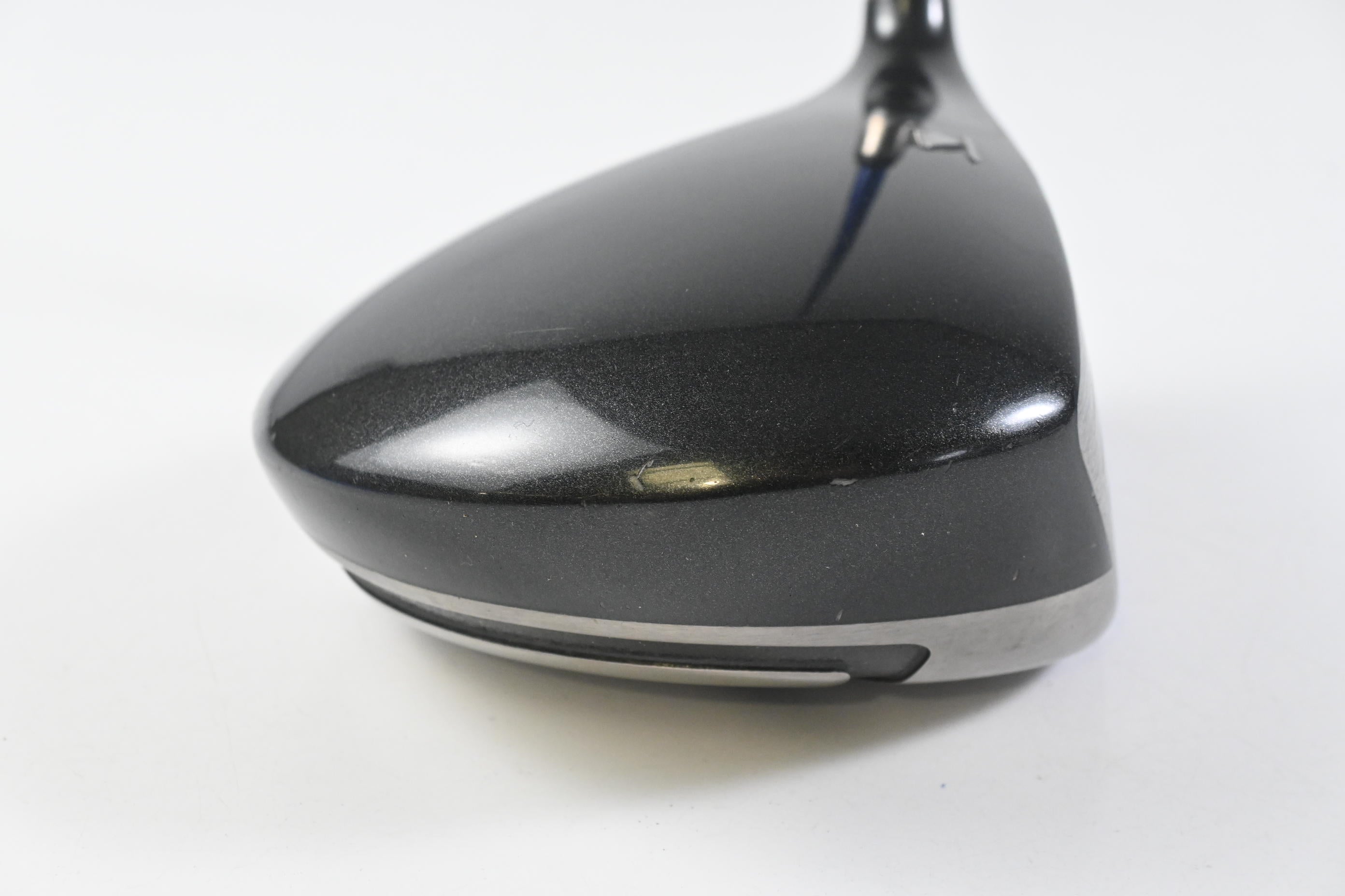 Titleist 905 R Driver / 10.5 Degree / Regular Flex Graphite Design YS-6 Shaft