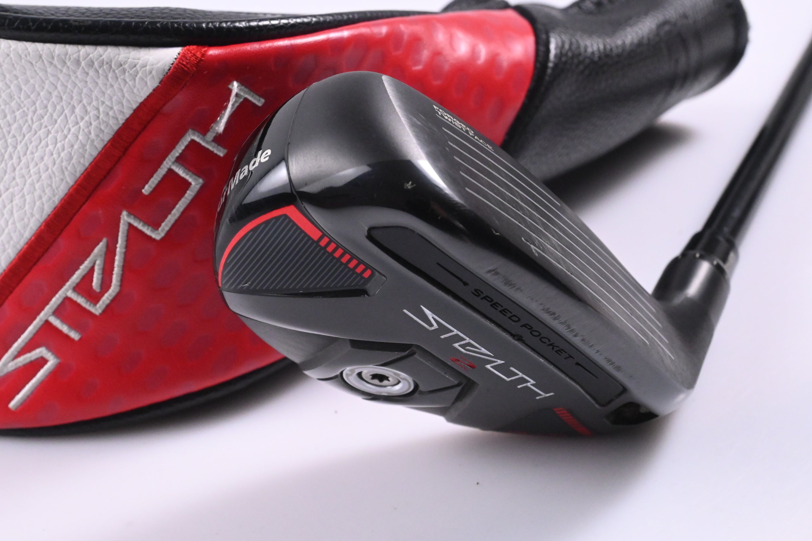 Taylormade Stealth 2 Plus #4 Hybrid / 22 Degree / Regular Flex Kai'li Red 75