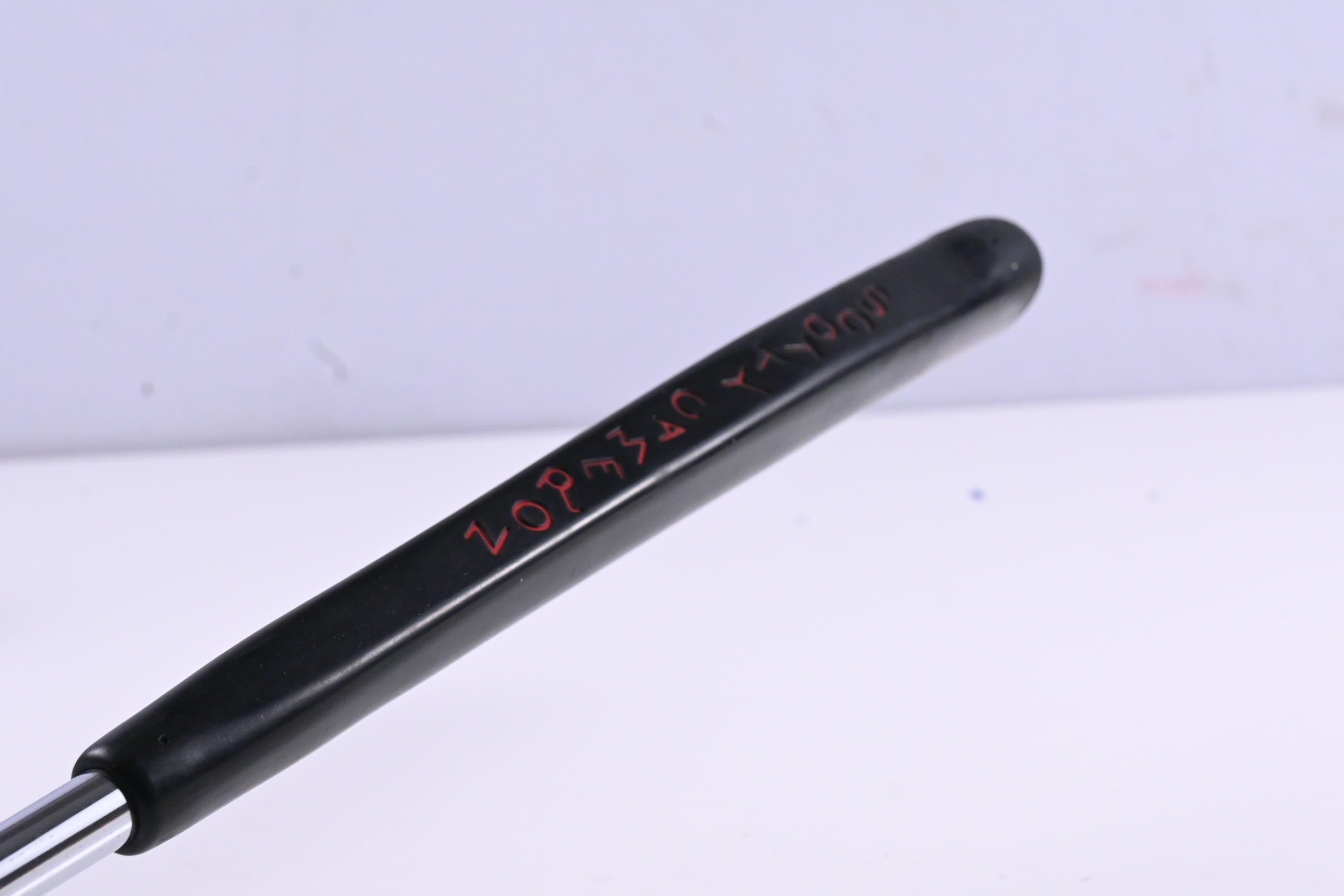 Scotty Cameron Select Newport 2012 Putter / 33 Inch