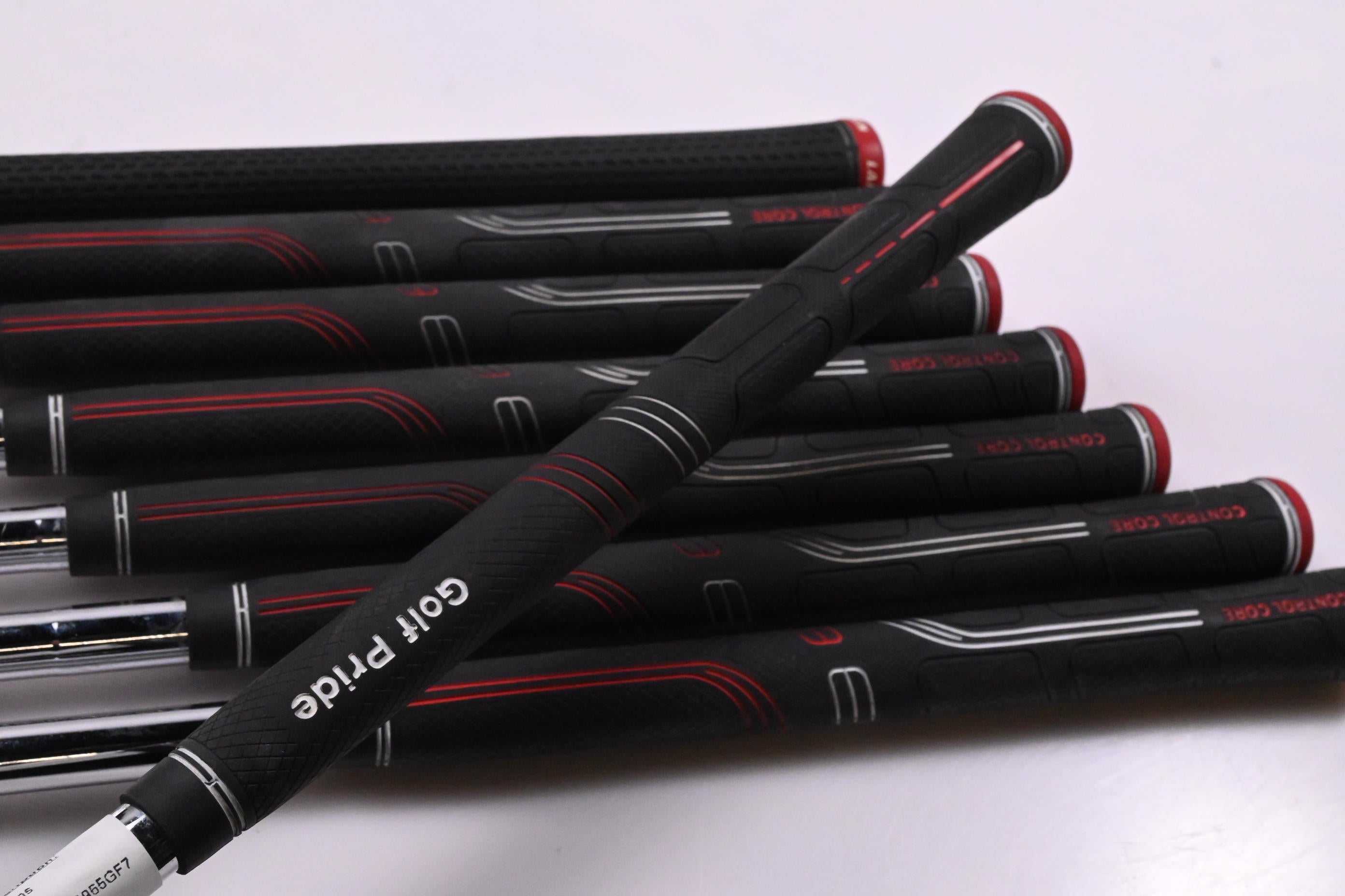 Taylormade Stealth Irons / 4-PW+SW / Regular Flex KBS MAX MT 85 Shafts