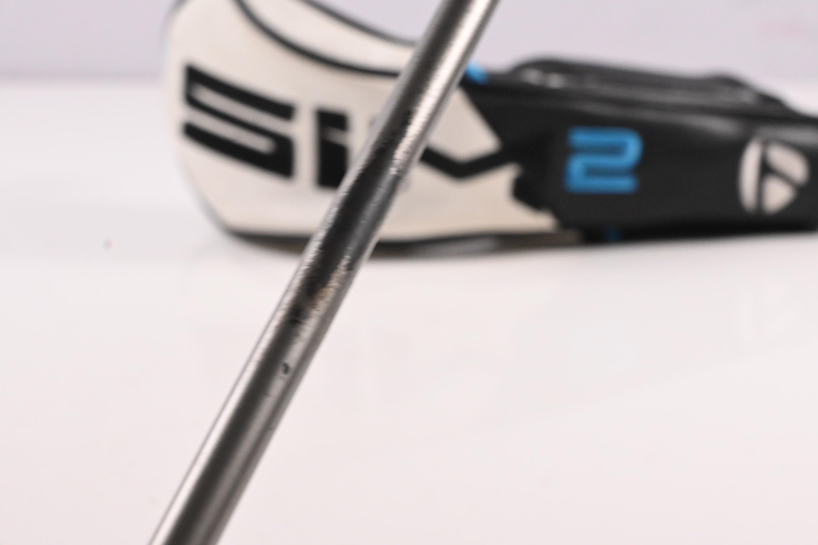 Taylormade SIM2 Max D #7 Wood / 22 Degree / Regular Flex UST Mamiya Helium 5