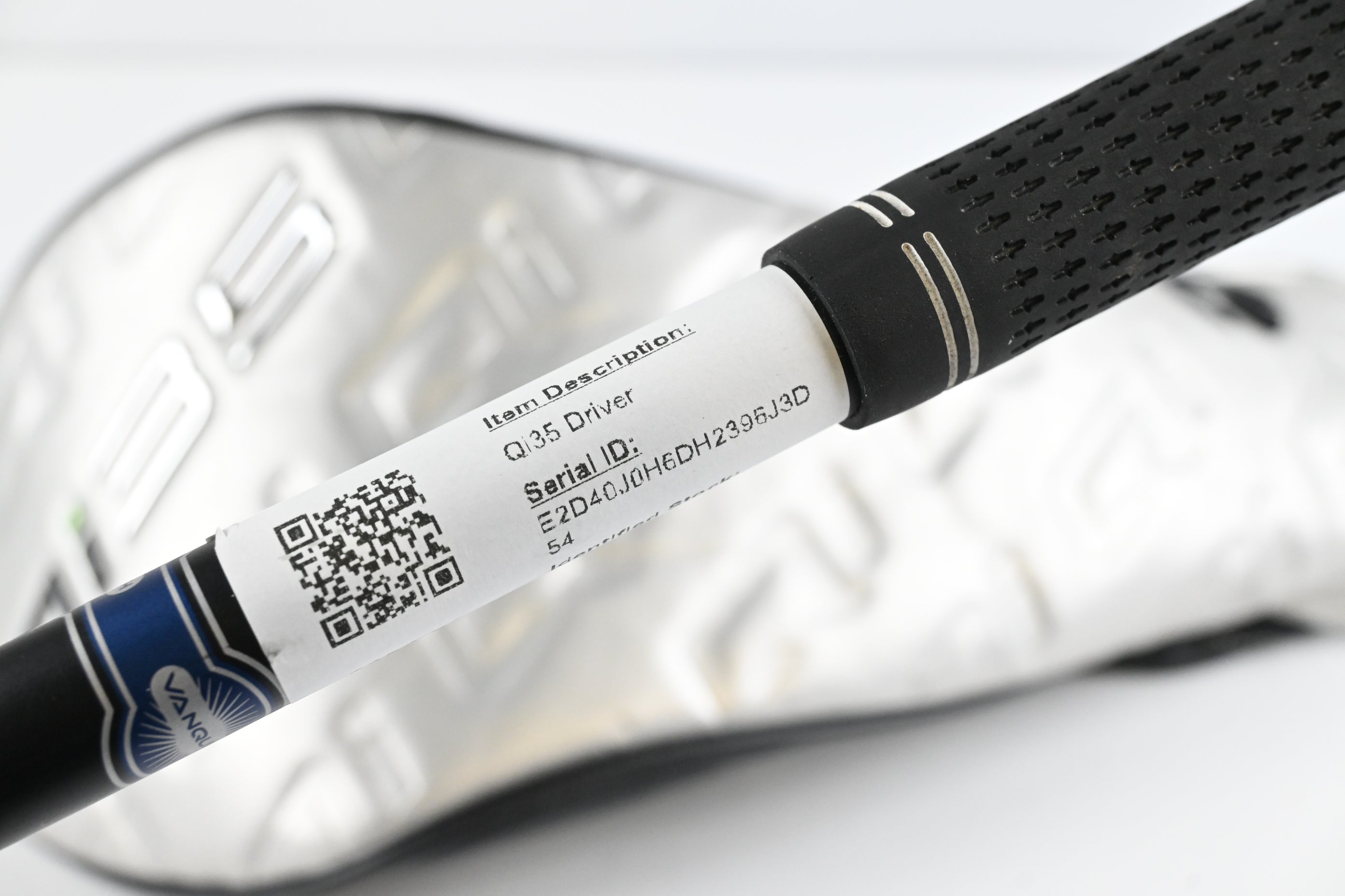 Taylormade Qi35 Driver / 12 Degree / Regular Flex Vanquish 5 Shaft