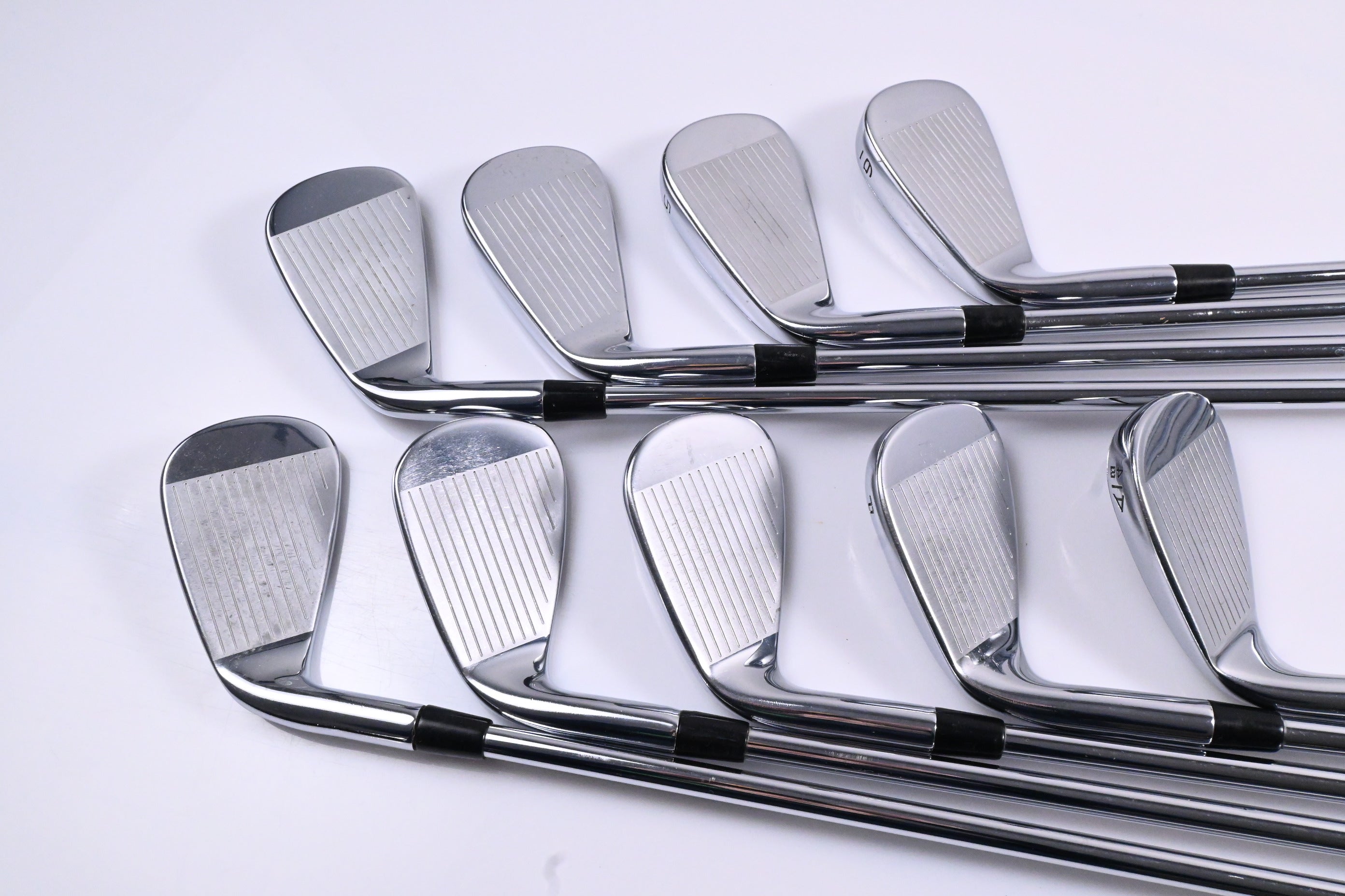 Callaway Rogue ST Pro Irons / 3-PW+AW / Regular Flex Elevate MPH 95 Shafts
