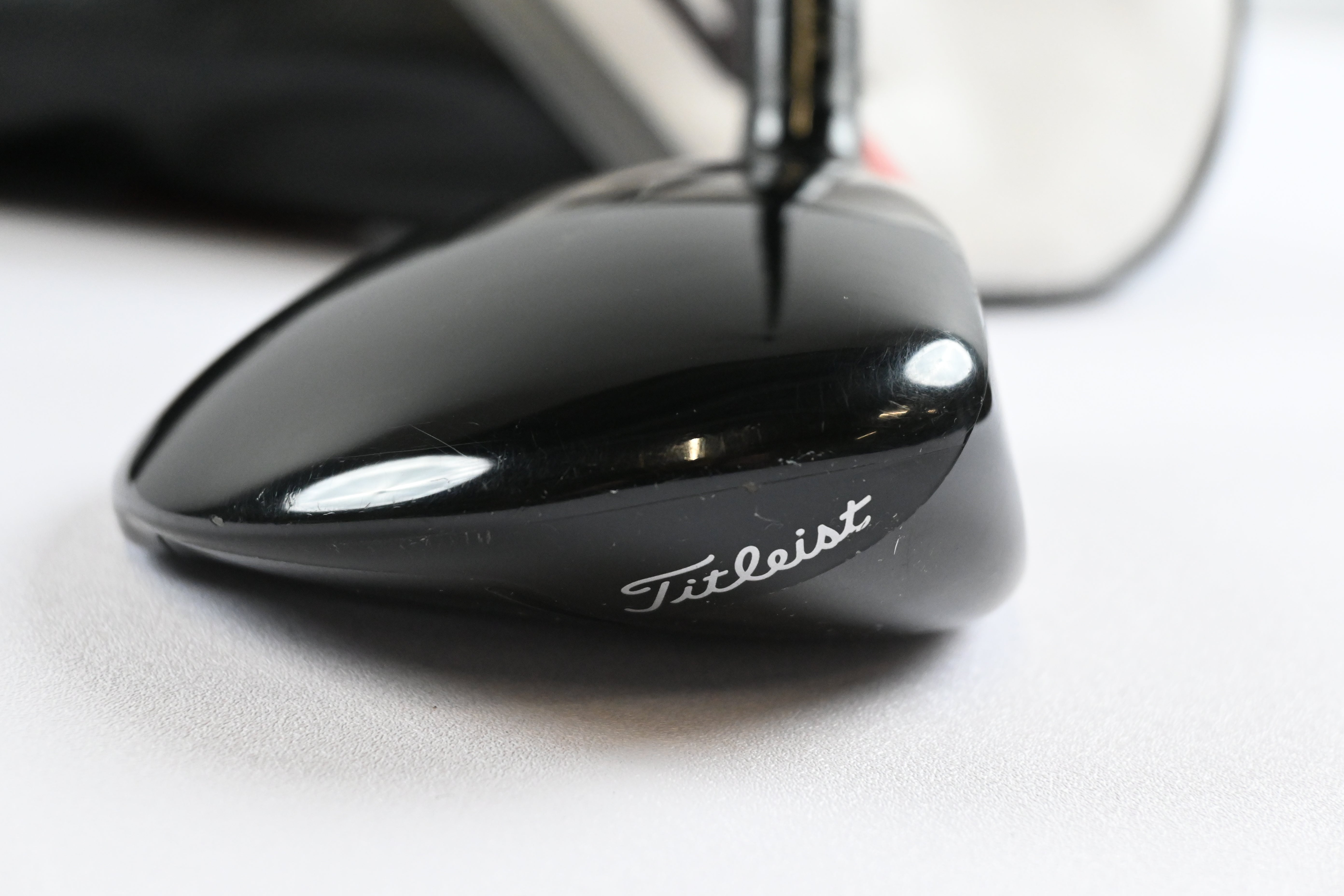 Titleist TSR2 #3 Wood / 15 Degree / Stiff Flex Project X HZRDUS Gen4 Black 70