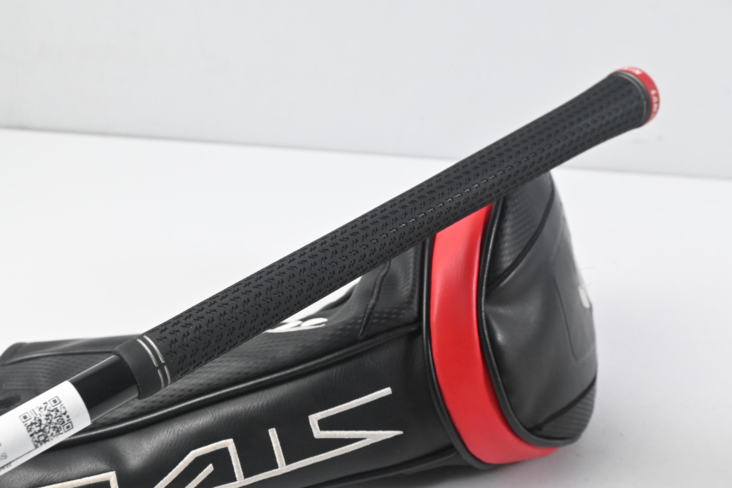 Taylormade Stealth Driver / 10.5 Degree / Regular Flex Ventus Red 5 Shaft