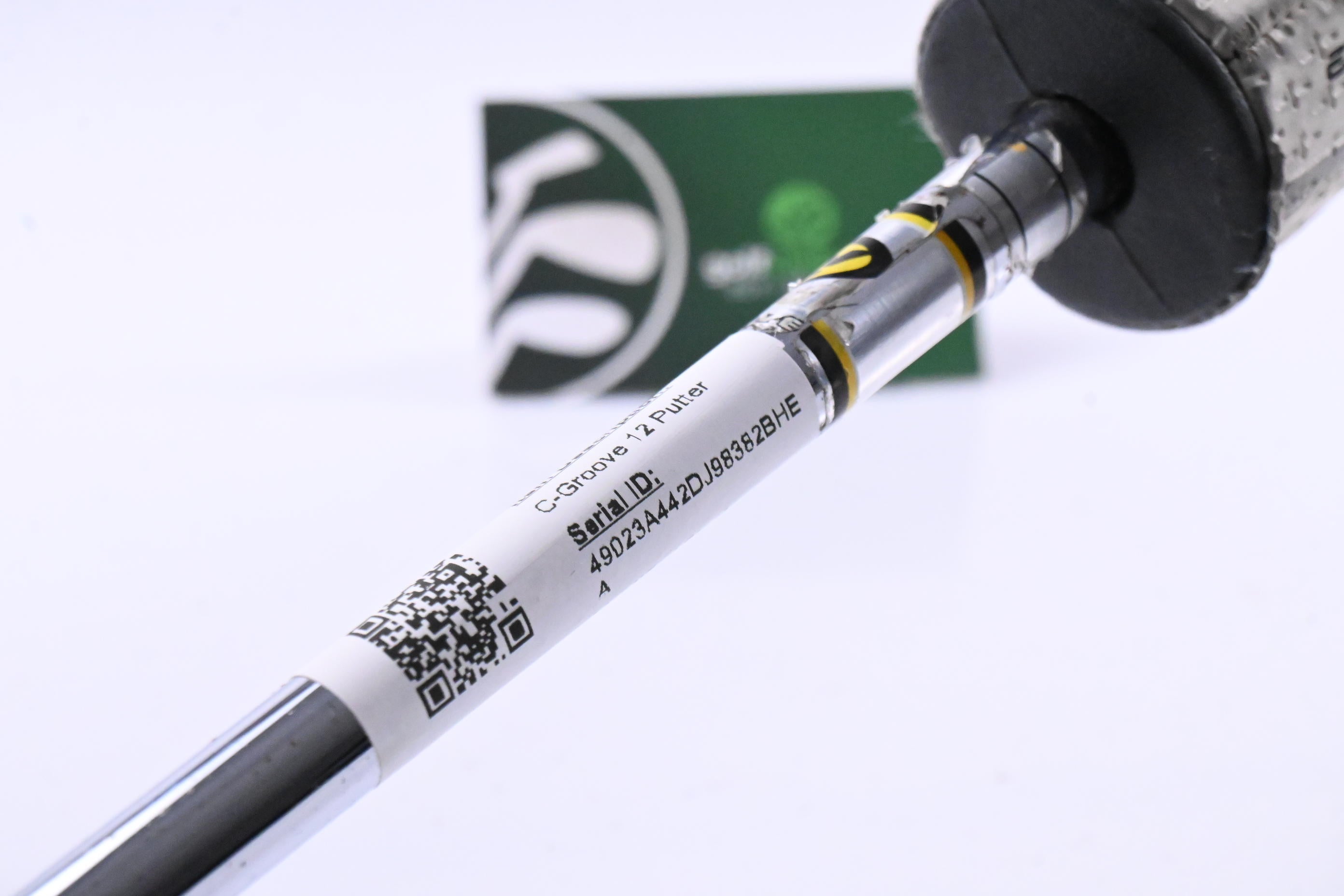 Yes! C-Groove Sophia-12 Putter / 33 Inch