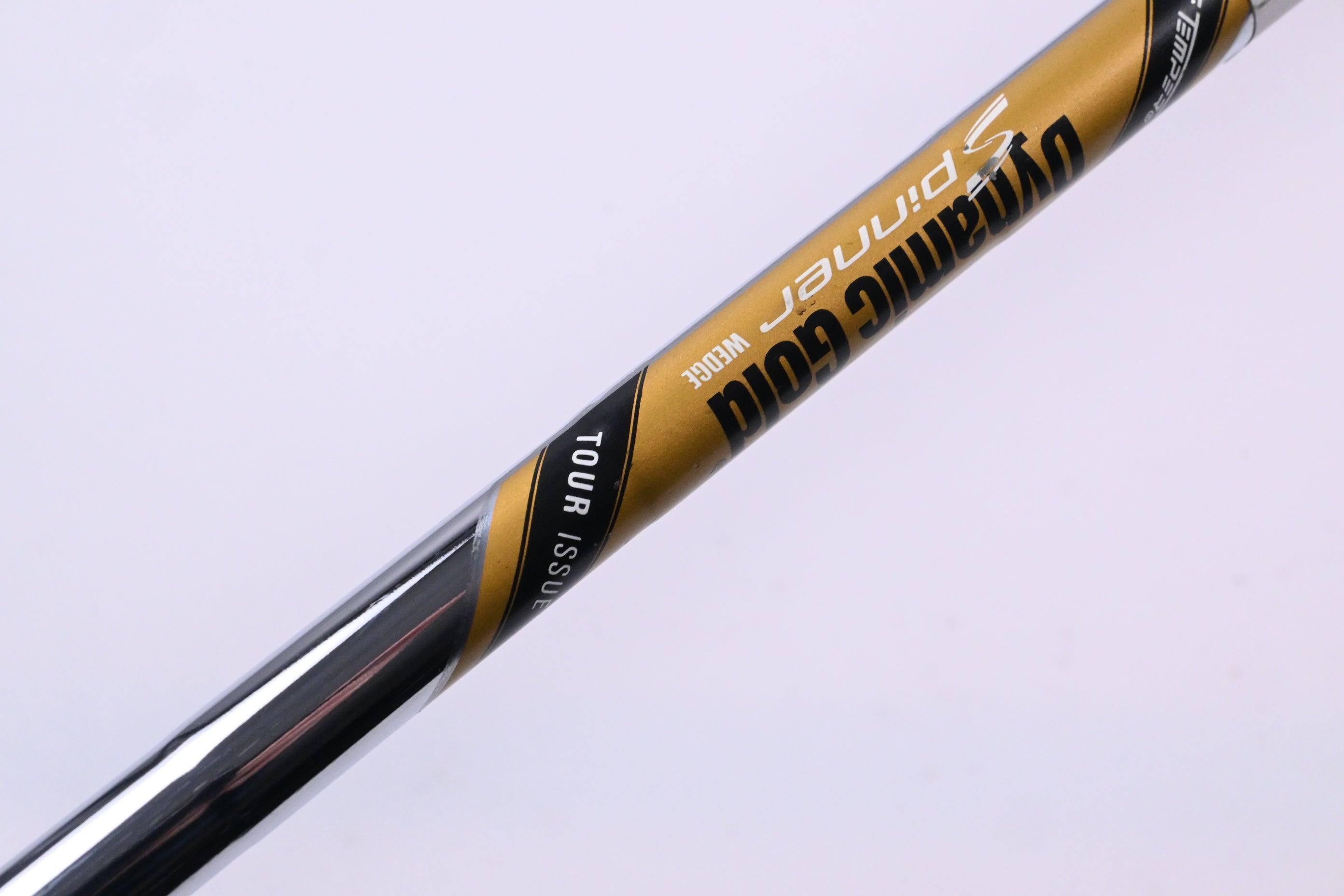 Cleveland RTX ZipCore Gap Wedge / 52 Degree / Wedge Flex Dynamic Gold Spinner