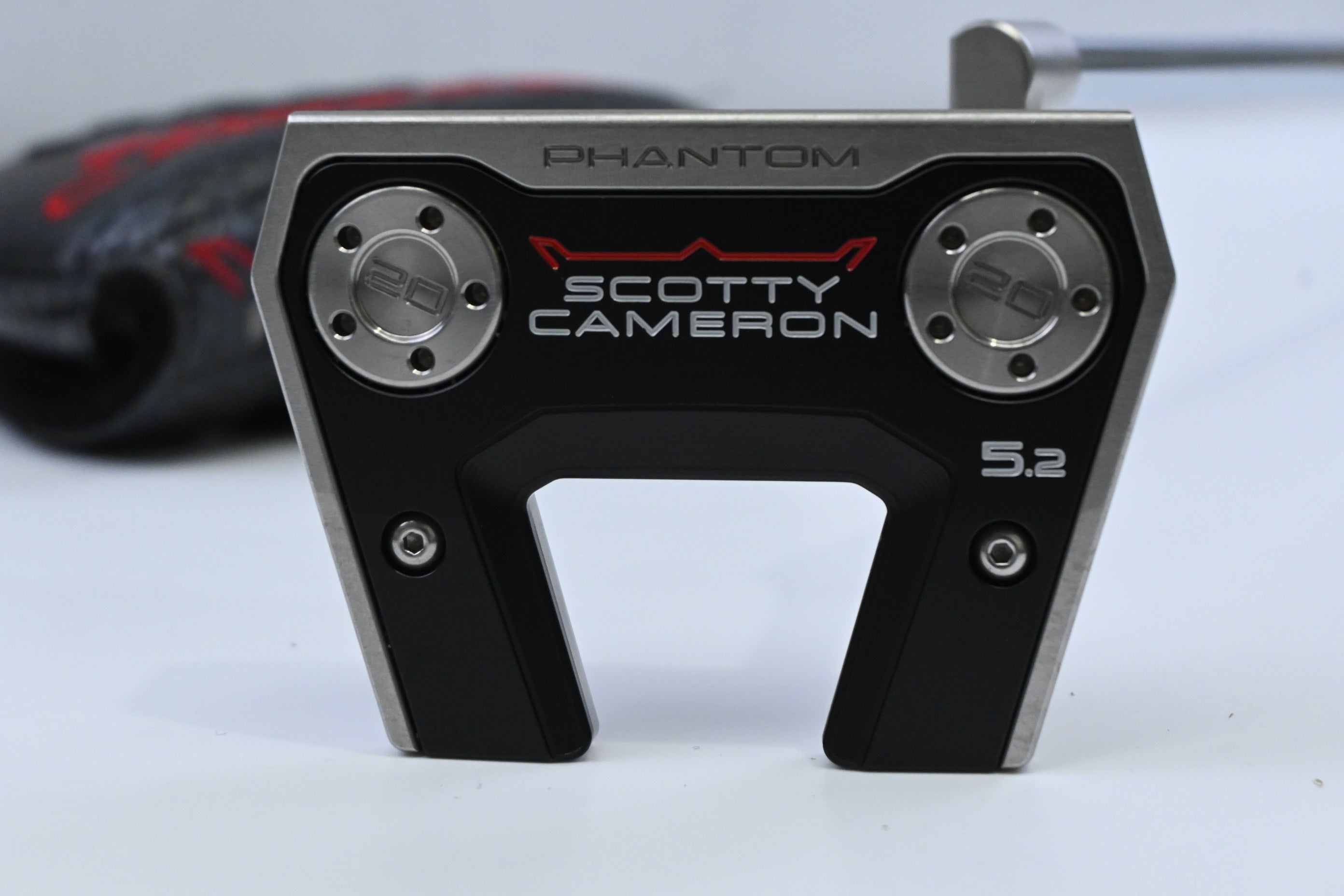 Scotty Cameron 2026 Phantom 5.2 Putter / 33 Inch