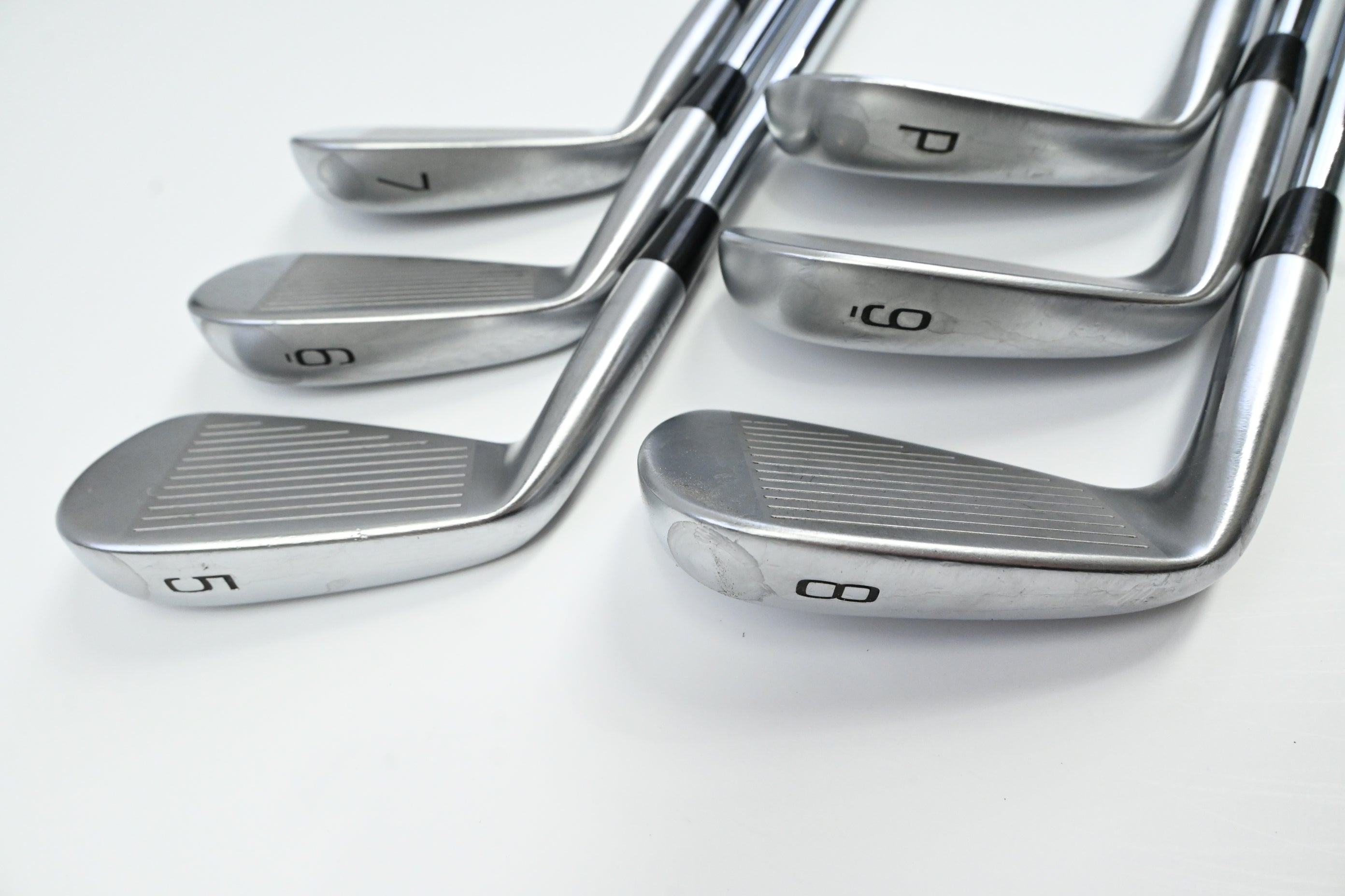 Mizuno JPX 921 Tour Irons / 5-PW / Regular Flex Dynamic Gold 105 R300 Shafts