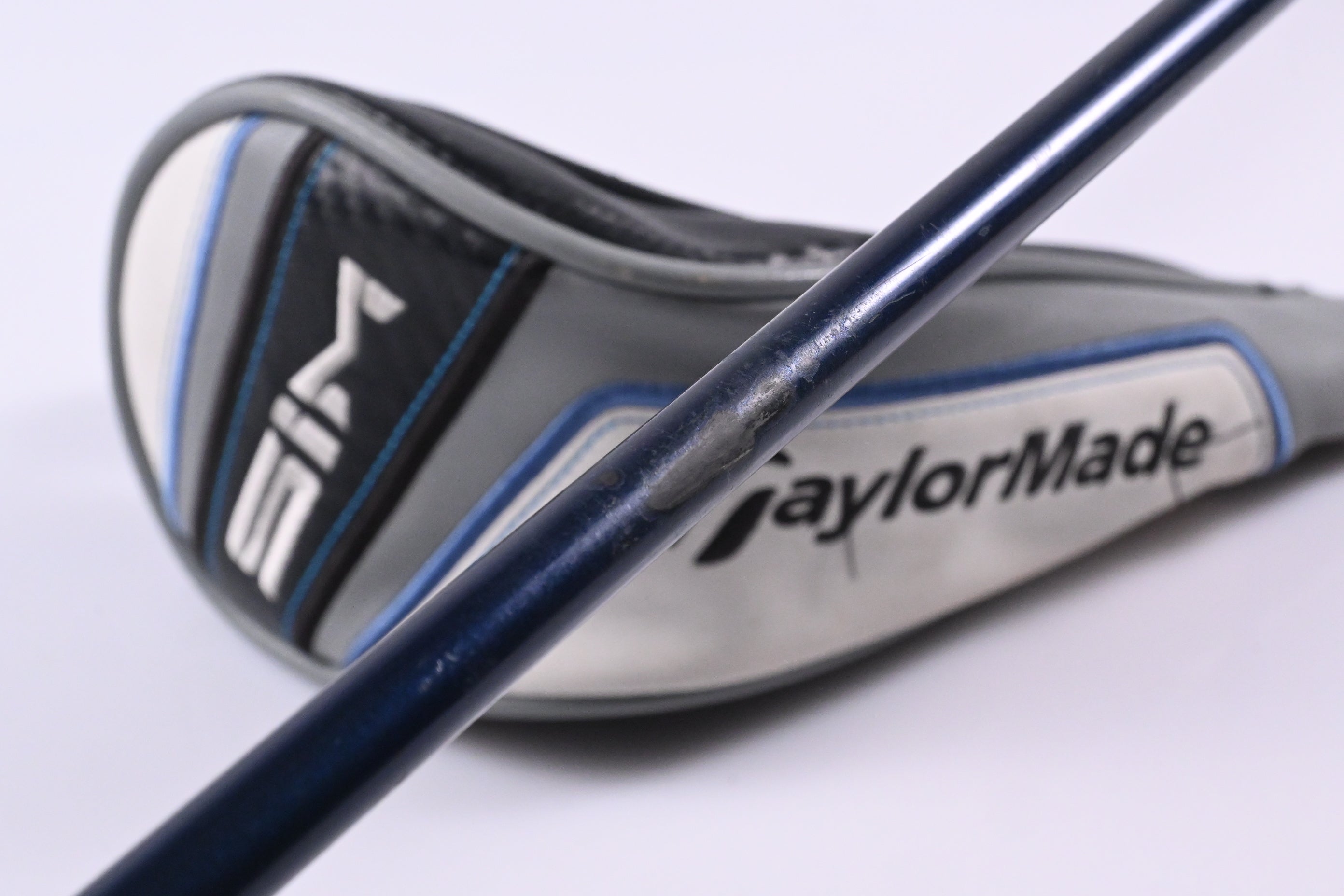 Taylormade SIM Max #3 Hybrid / 19 Degree / Regular Flex Fujikura Ventus Blue 6