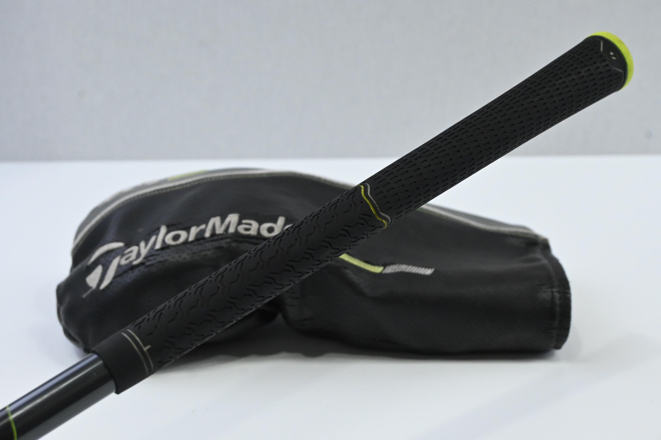 Taylormade M2 2017 Driver / 10.5 Degree / Regular Flex Fujikura Pro 56