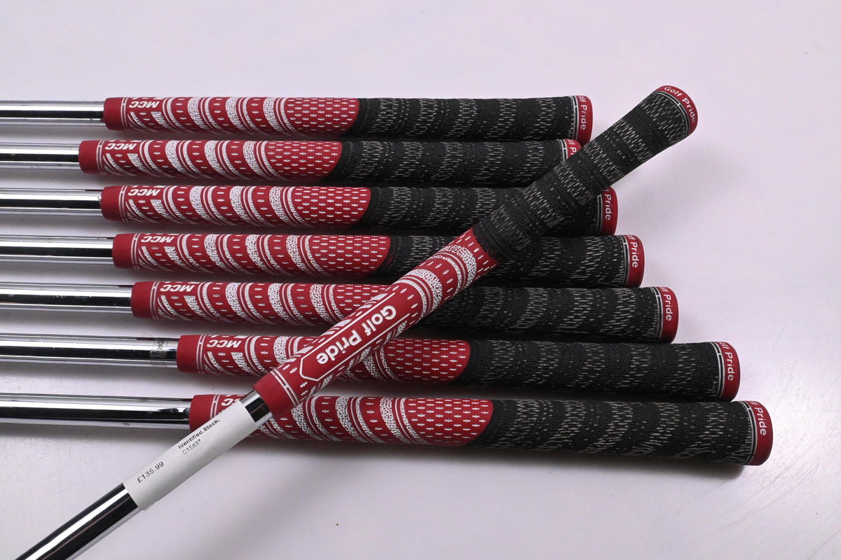 Left Hand Wilson Di9 Irons / 4-PW+SW / UniFlex TX-99 Shafts