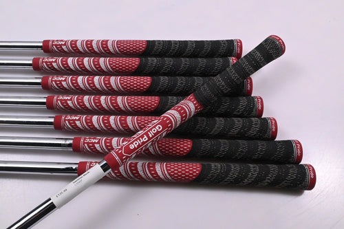 Left Hand Wilson Di9 Irons / 4-PW+SW / UniFlex TX-99 Shafts