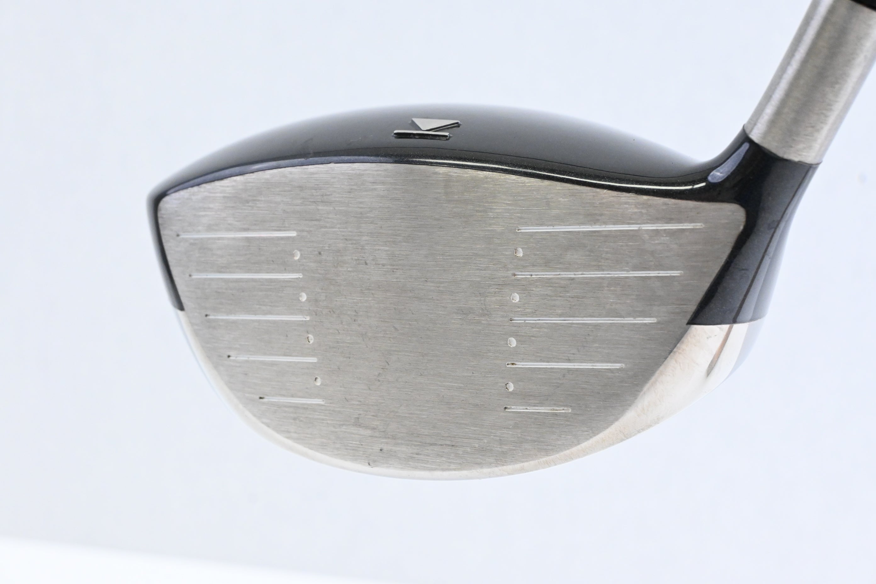 Titleist 909 D3 Driver / 9.5 Degree / Regular Flex Grafalloy ProLaunch Red Shaft