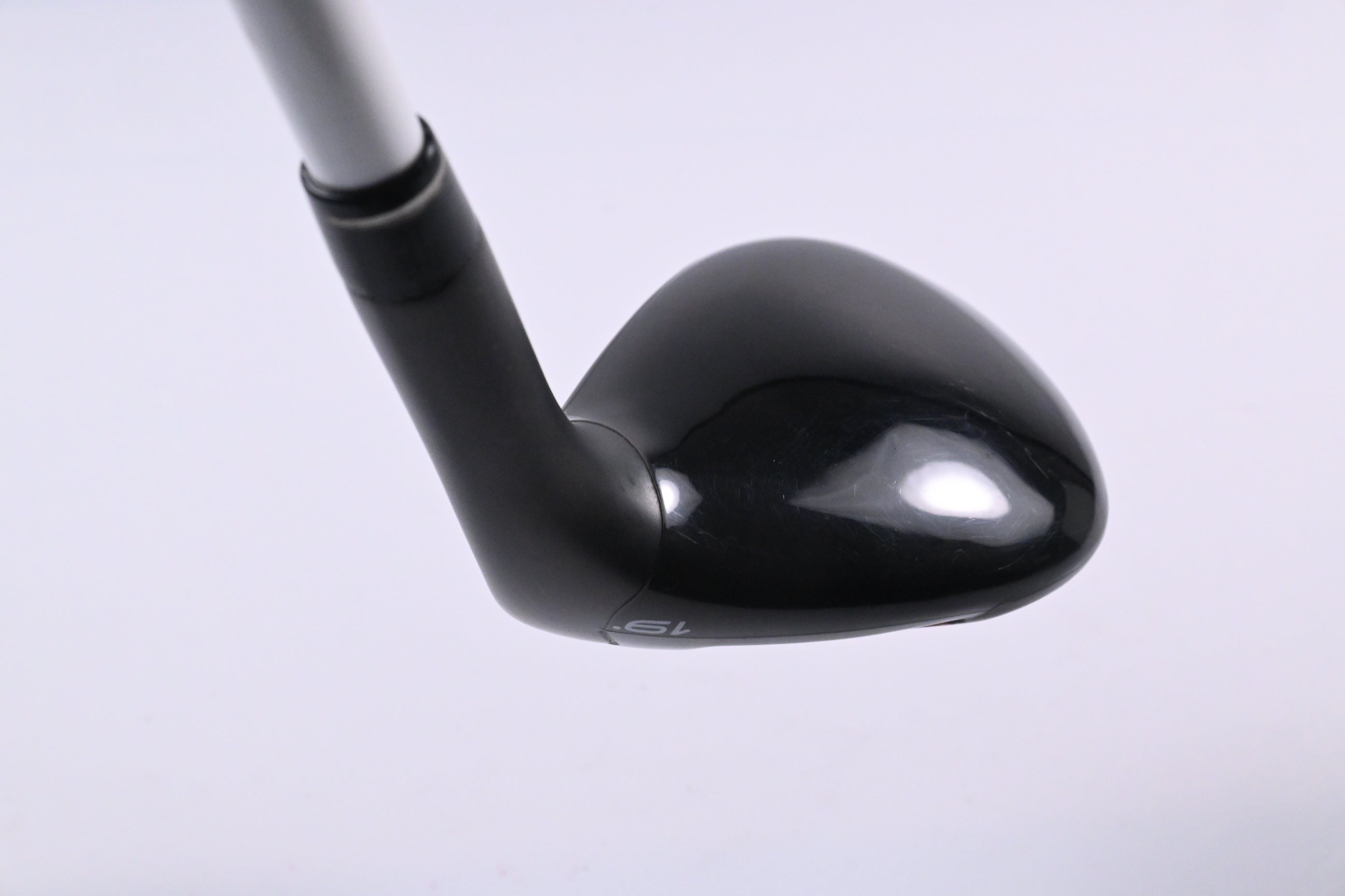 Wilson Staff D100 #3 Hybrid / 19 Degree / Regular Flex Matrix Ozik Altus 5.6