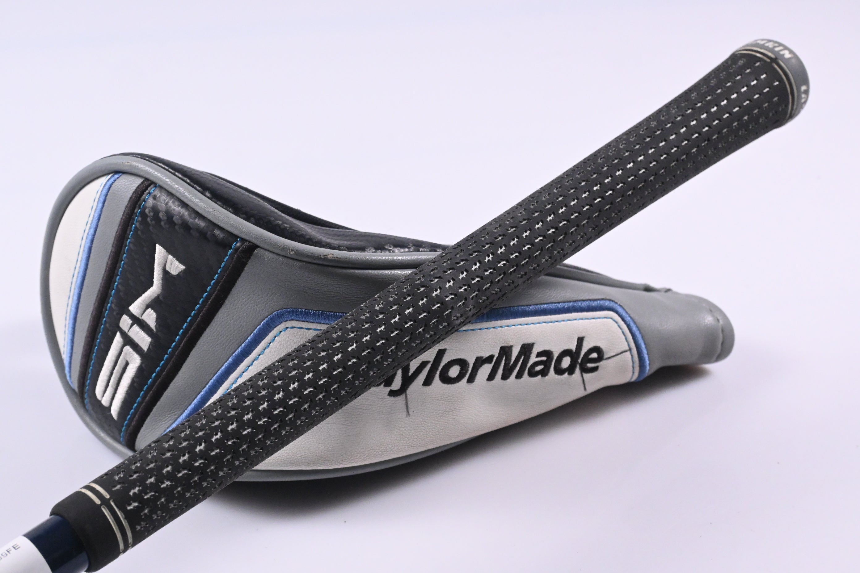 Taylormade SIM Max #3 Hybrid / 19 Degree / Regular Flex Fujikura Ventus Blue 6