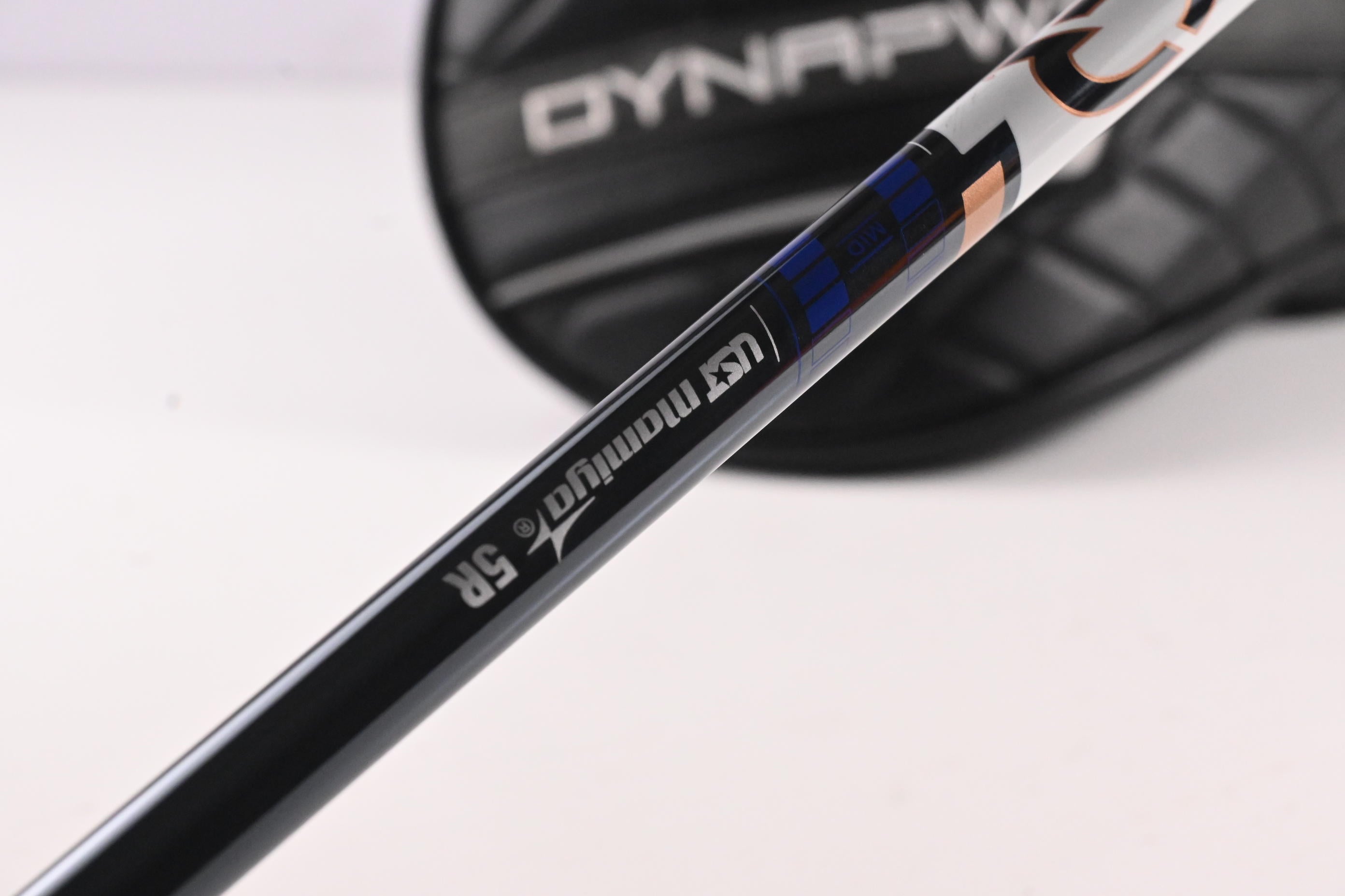 Wilson DYNAPWR Max+ Driver / 10.5 Degree / Regular Flex UST LInQ 5 Shaft