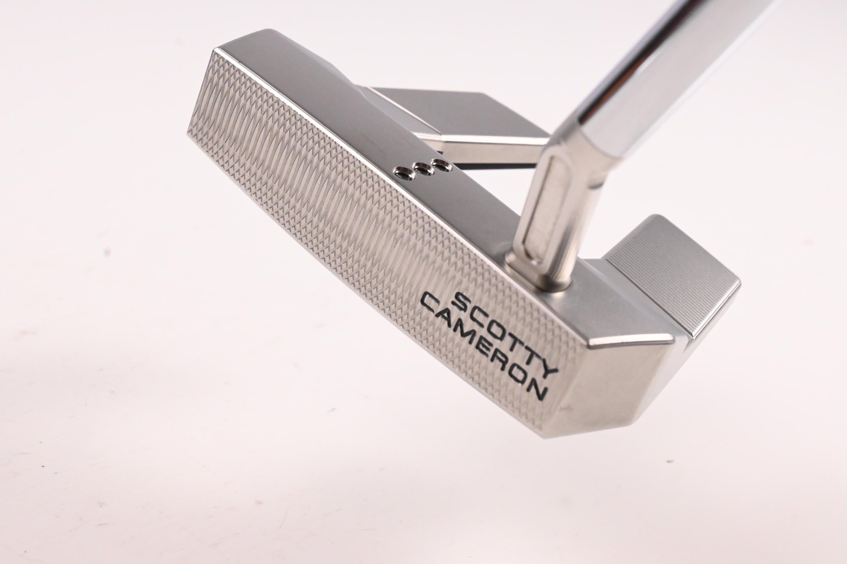Scotty Cameron 2024 Phantom 5.5 Putter / 33 Inch
