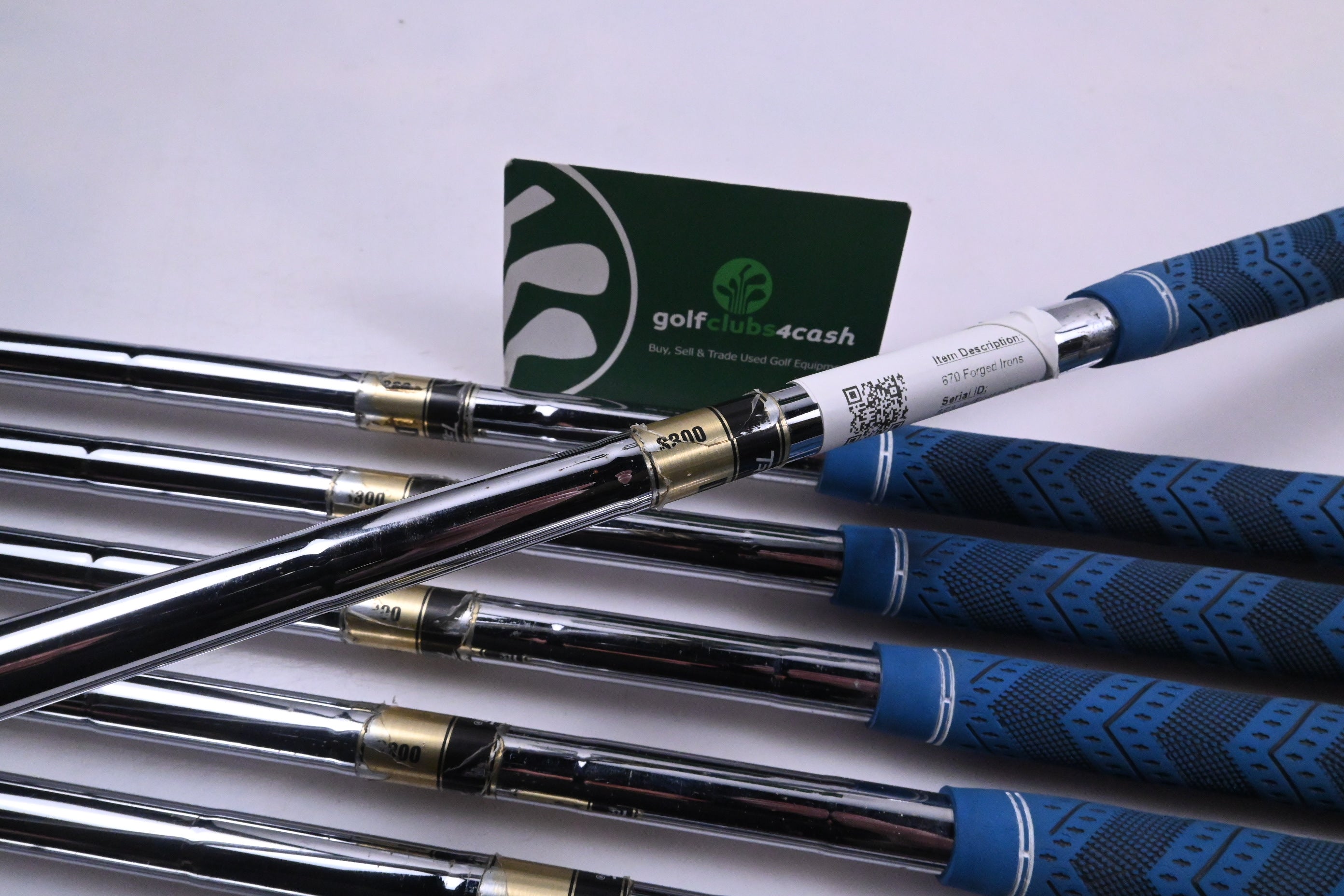 Titleist 670 Forged Irons / 3-PW / Stiff Flex Dynamic Gold S300 Shafts