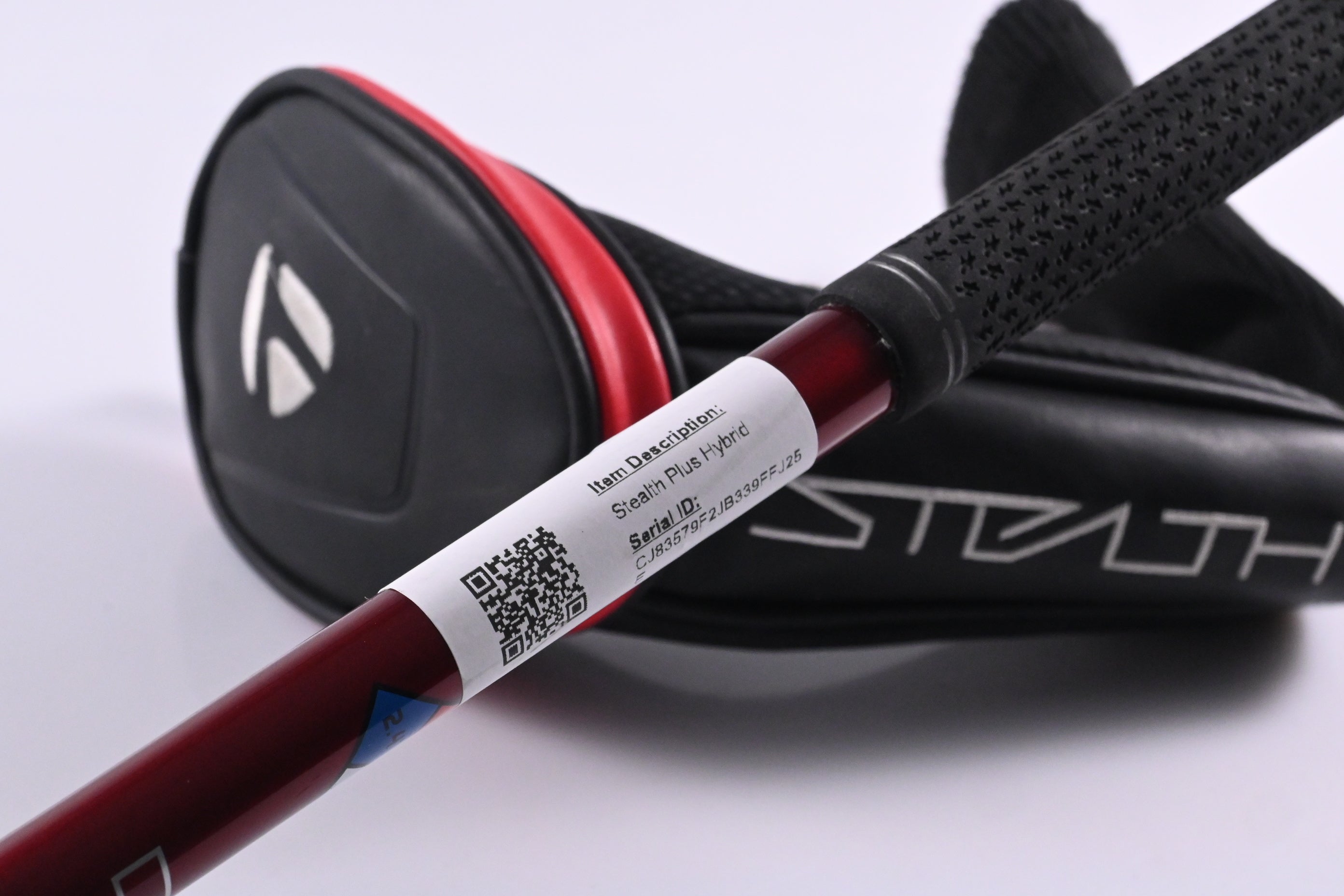 Taylormade Stealth Plus #3 Hybrid / 19.5 Degree / Stiff Flex Hzrdus Smoke Red