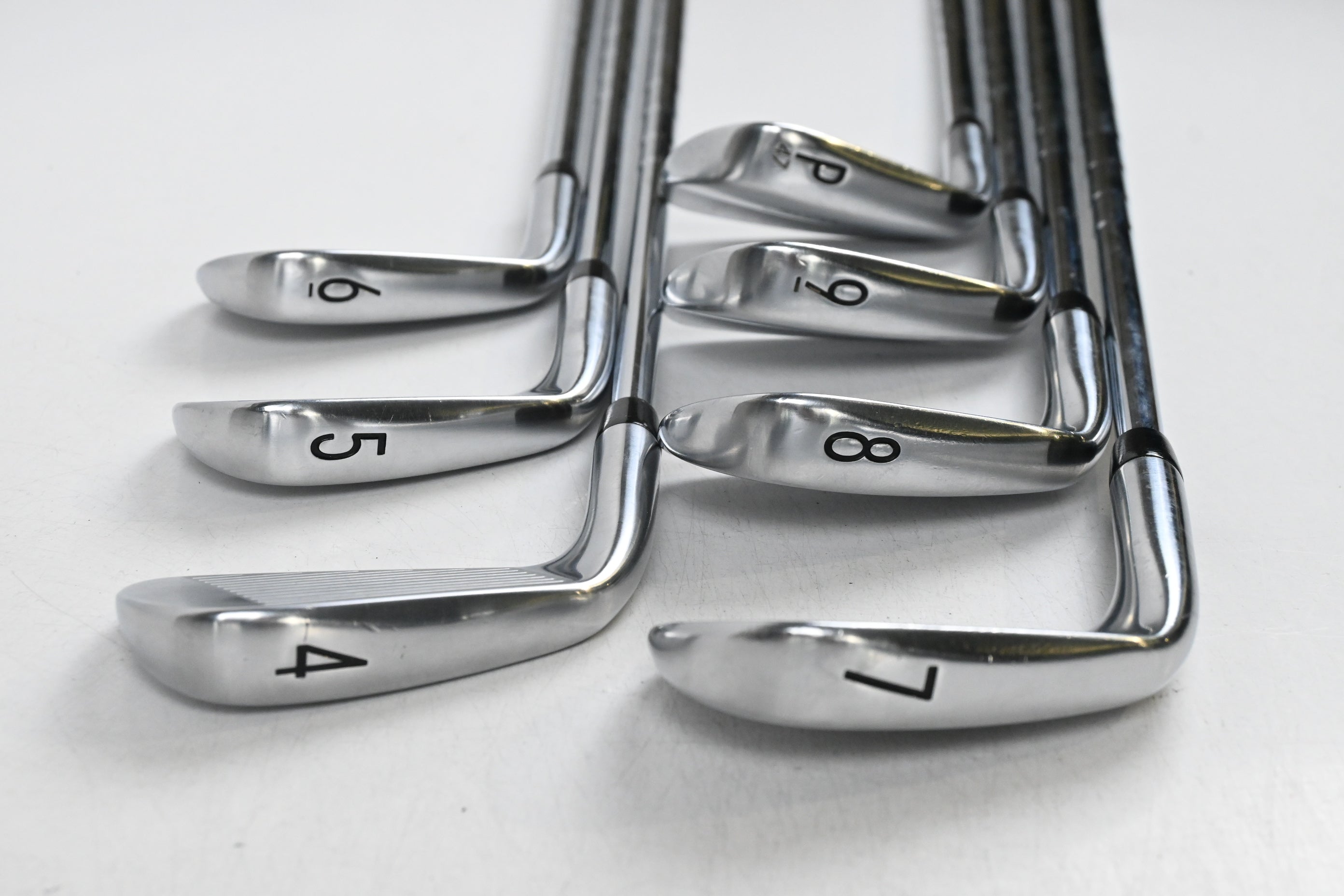 Titleist MB 620 Irons / 4-PW / Stiff Flex KBS Tour-V 110 Shafts
