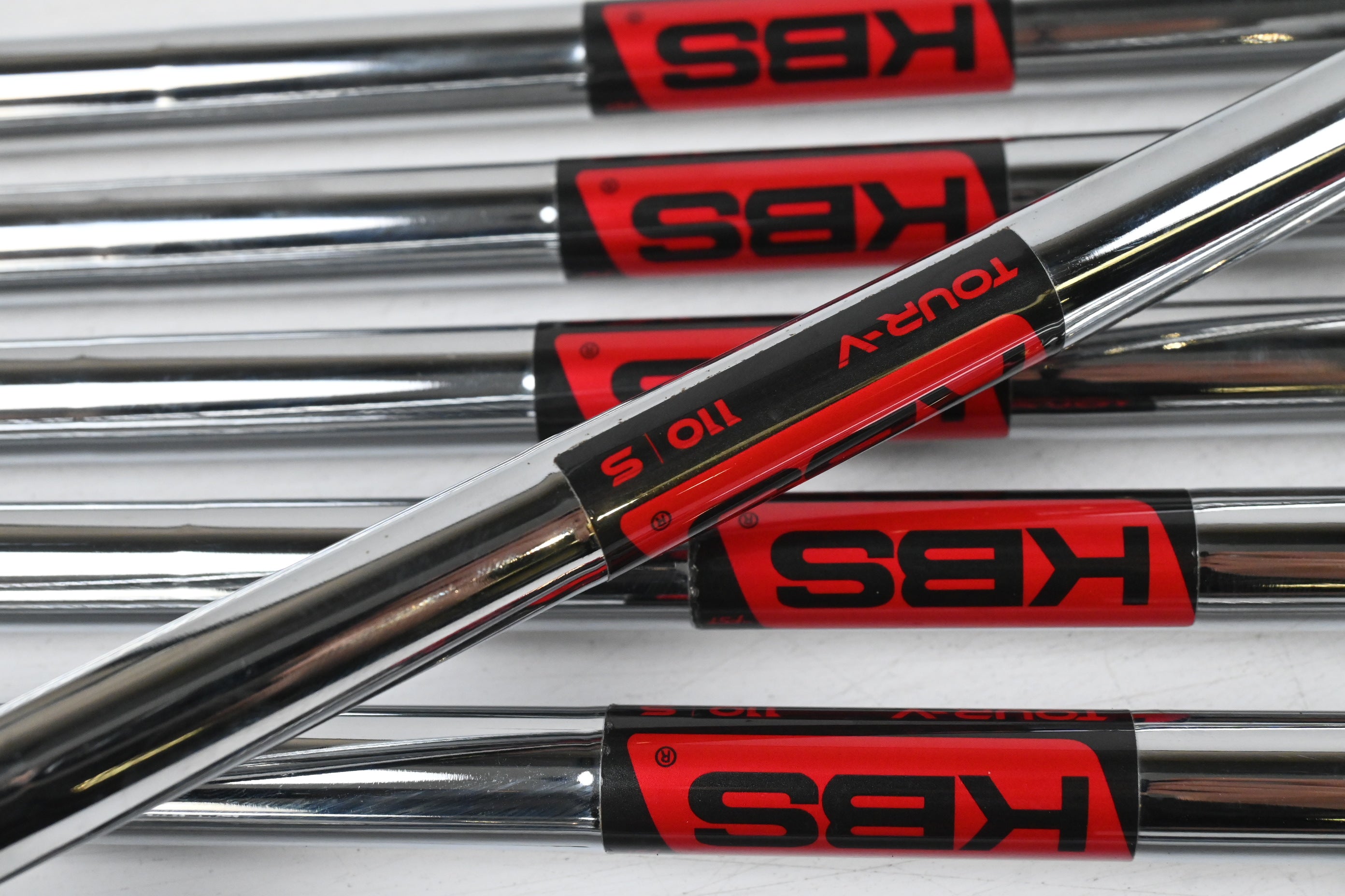 Titleist MB 620 Irons / 4-PW / Stiff Flex KBS Tour-V 110 Shafts