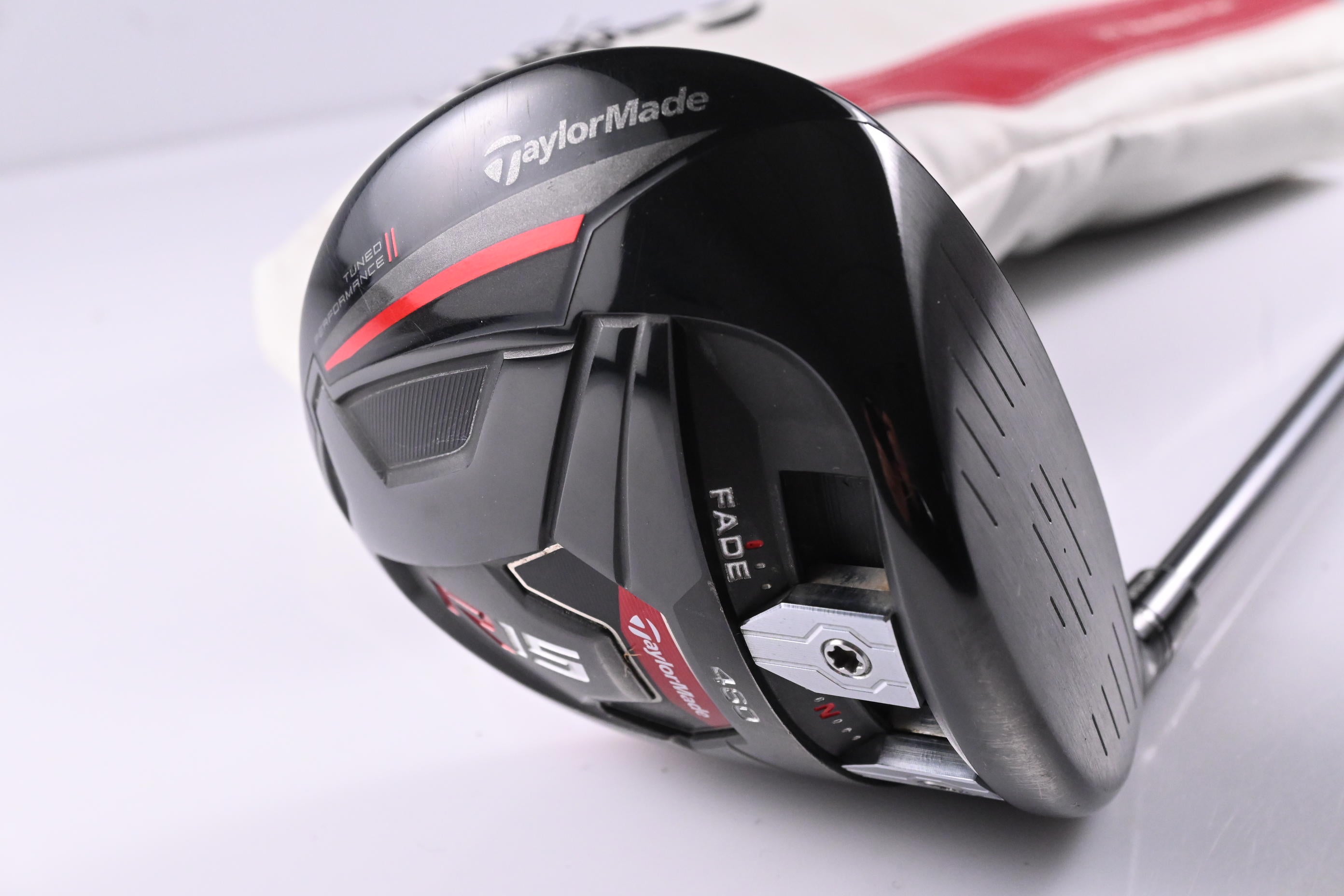 Taylormade R15 Black Driver / 10.5 Degree / Stiff Flex Fujikura Speeder Shaft