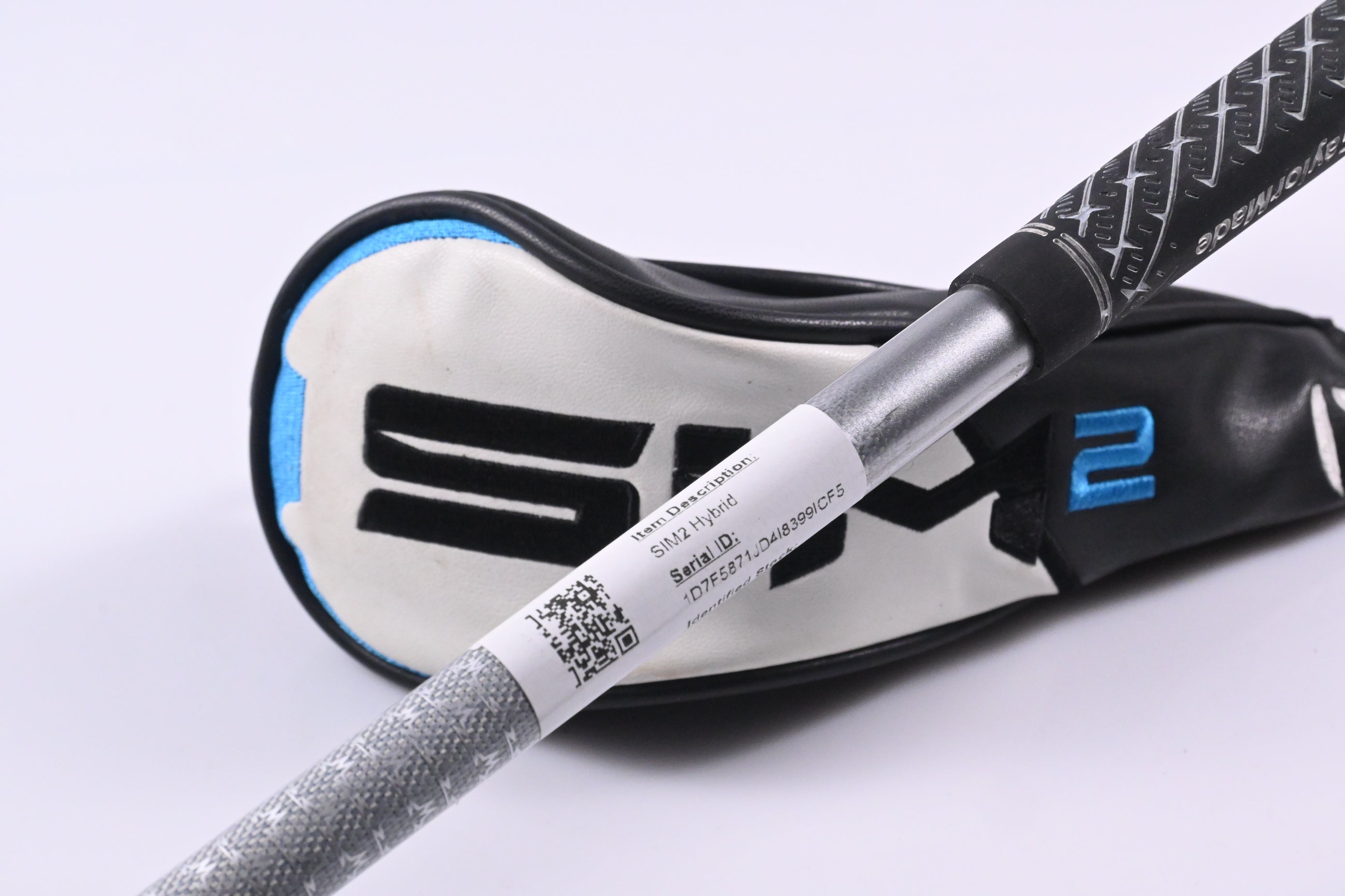 Taylormade SIM2 #3 Hybrid / 19.5 Degree / Stiff Flex Tensei AV Raw Blue 80 Shaft