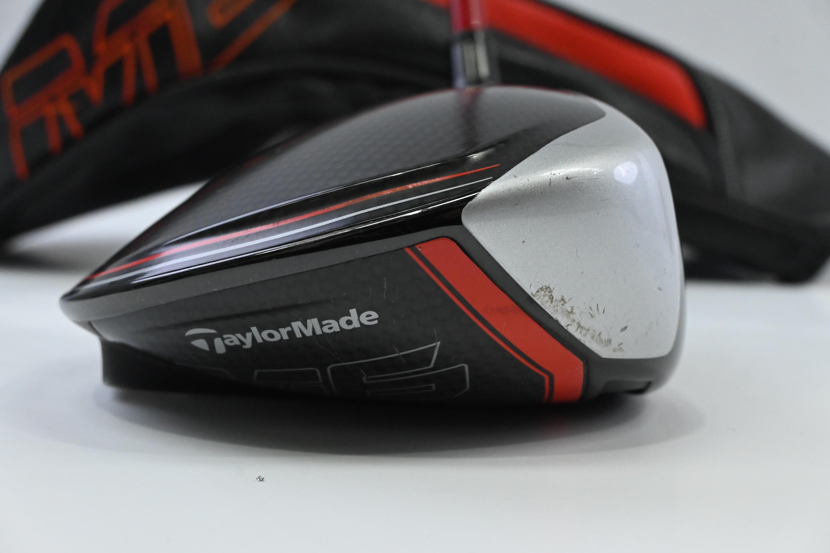Taylormade M6 D-Type Driver / 10.5 Degree / Regular Flex Evenflow Max Carry 55