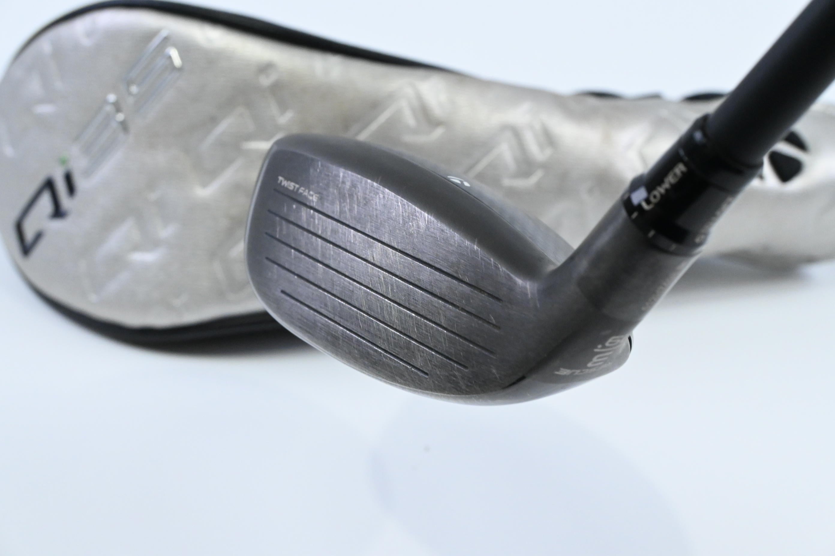 Taylormade Qi35 #3 Hybrid / 19 Degree / Senior Flex Vanquish 5 Shaft