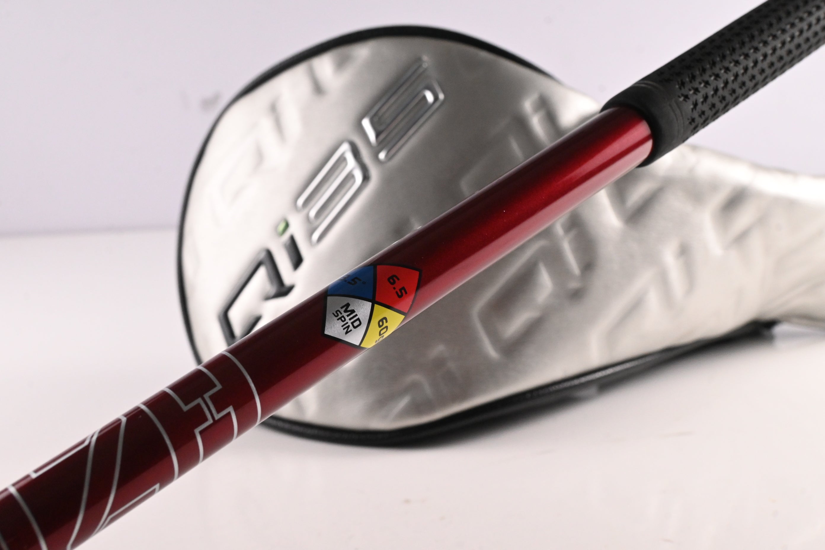 Taylormade Qi35 Driver / 9 Degree / X-Flex HZRDUS Smoke Red RDX 60 Shaft
